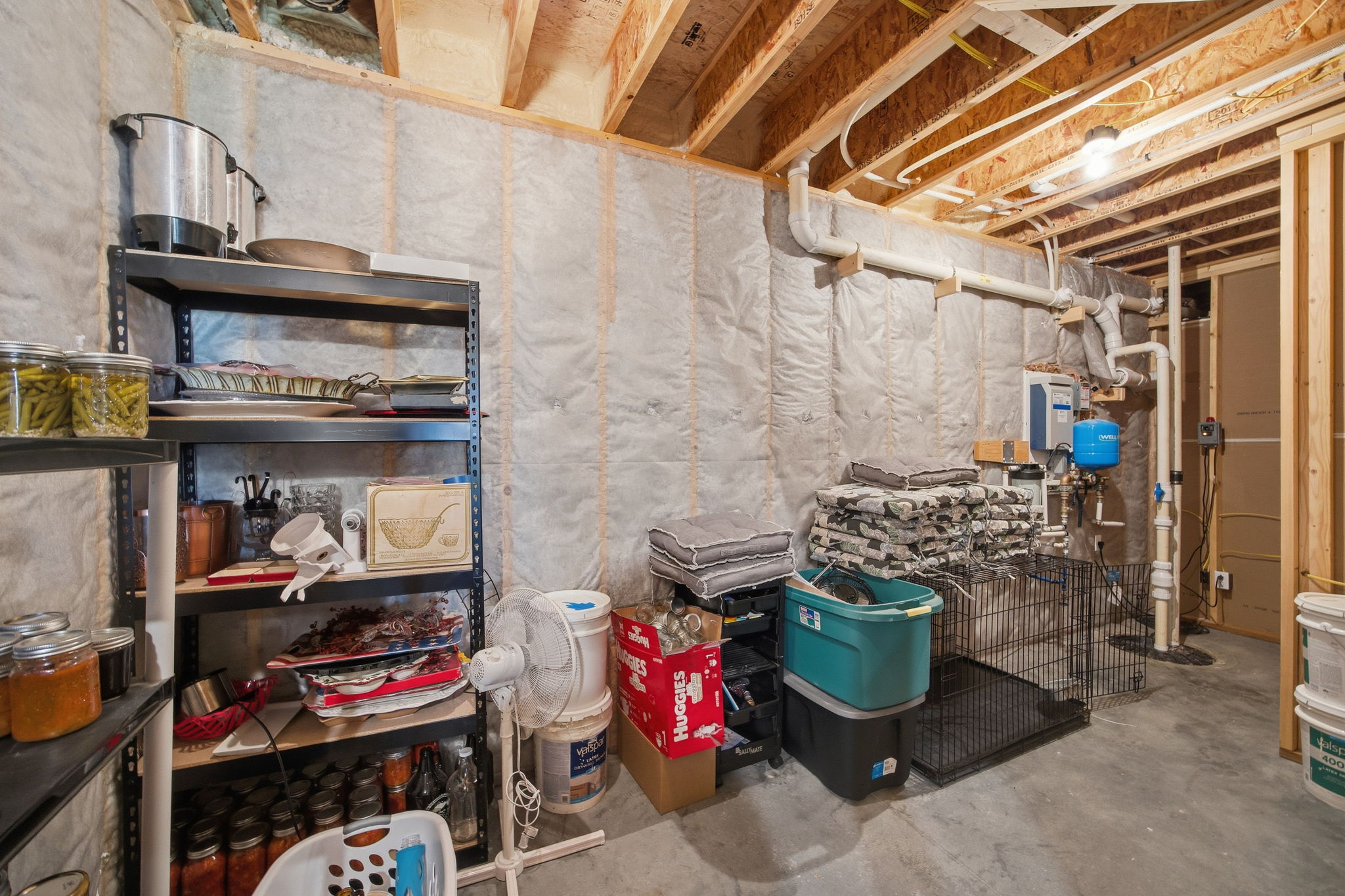 150 Jet Lane Property Photo 45