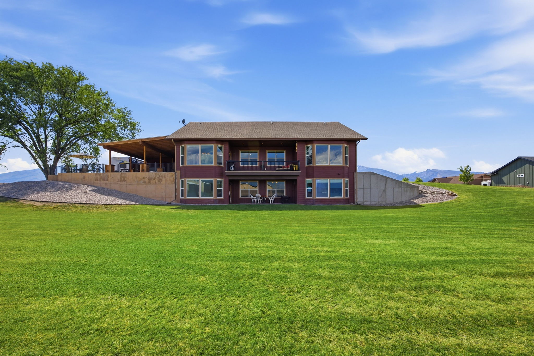 150 Jet Lane Property Photo 65