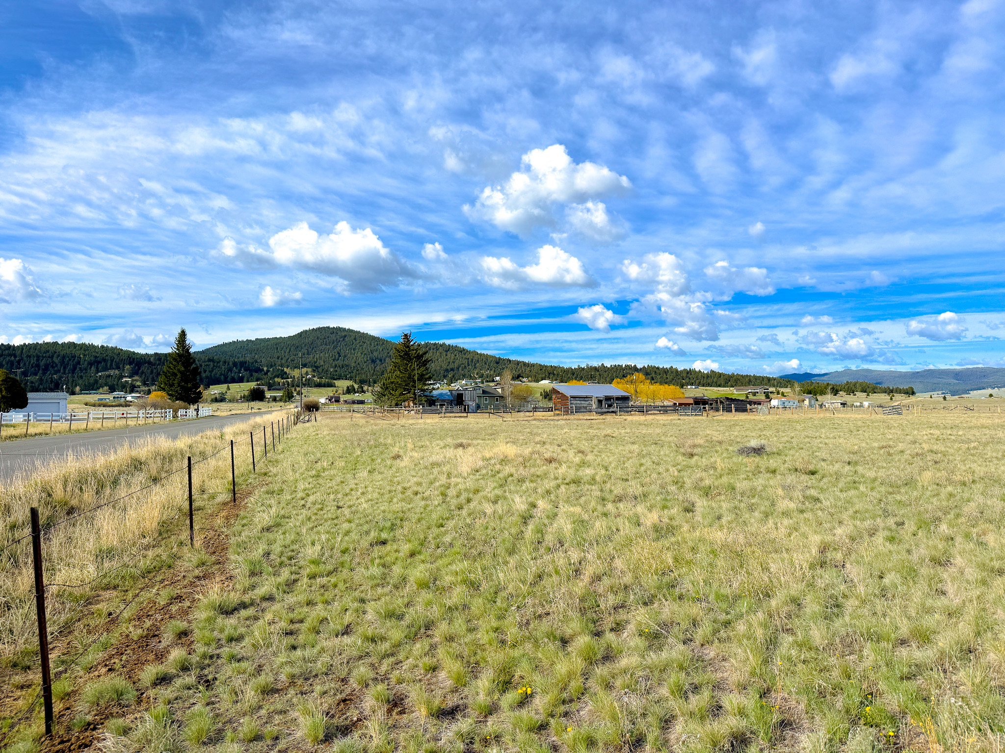 7615 Highway 2 Property Photo 33