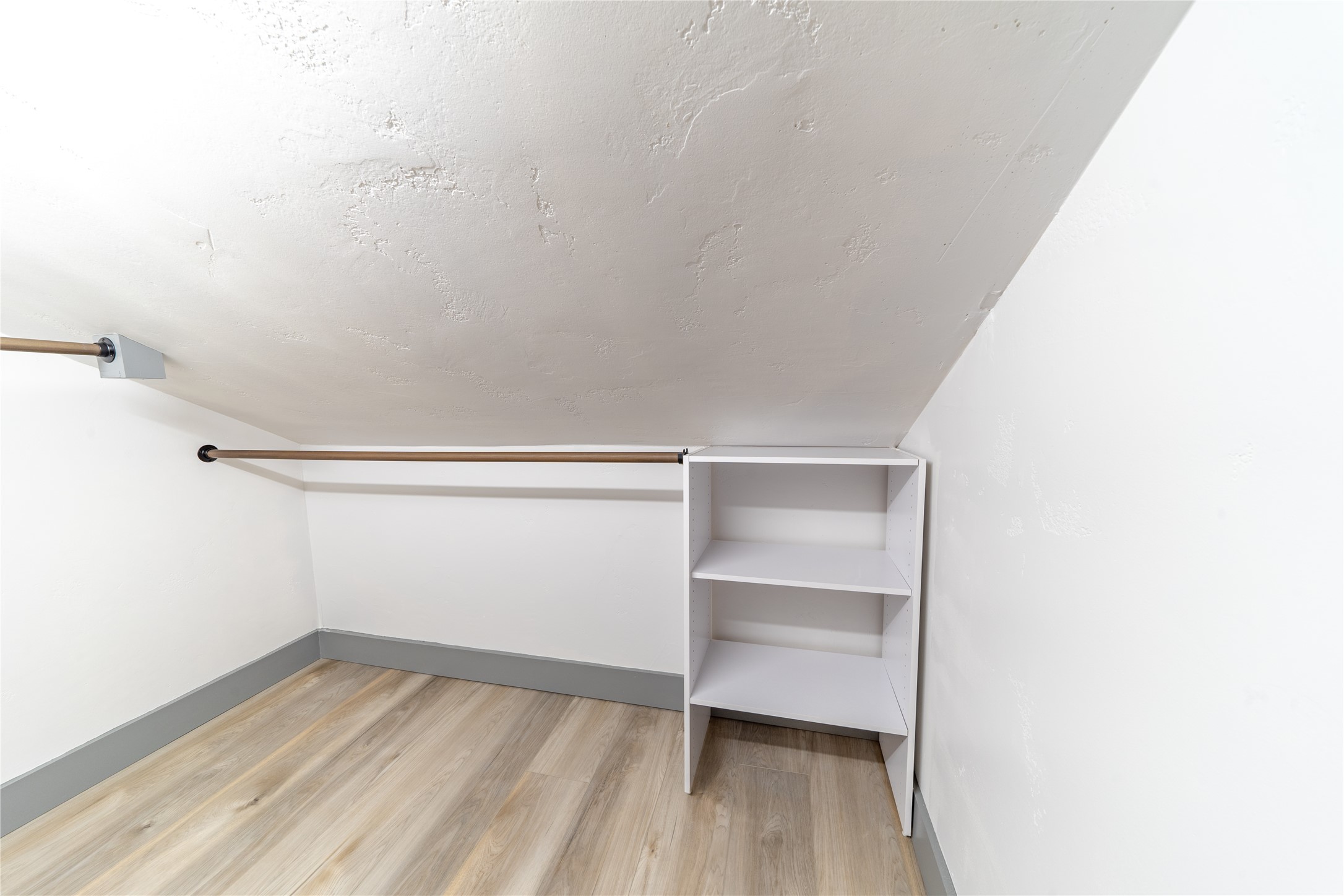 130 10th Street E Property Photo 14