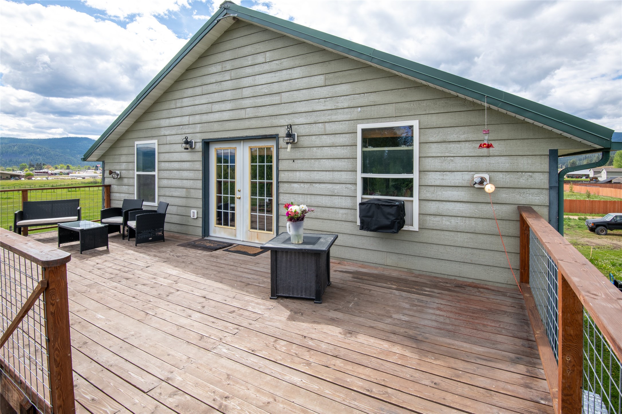 16235 Garrard Lane Property Photo 15