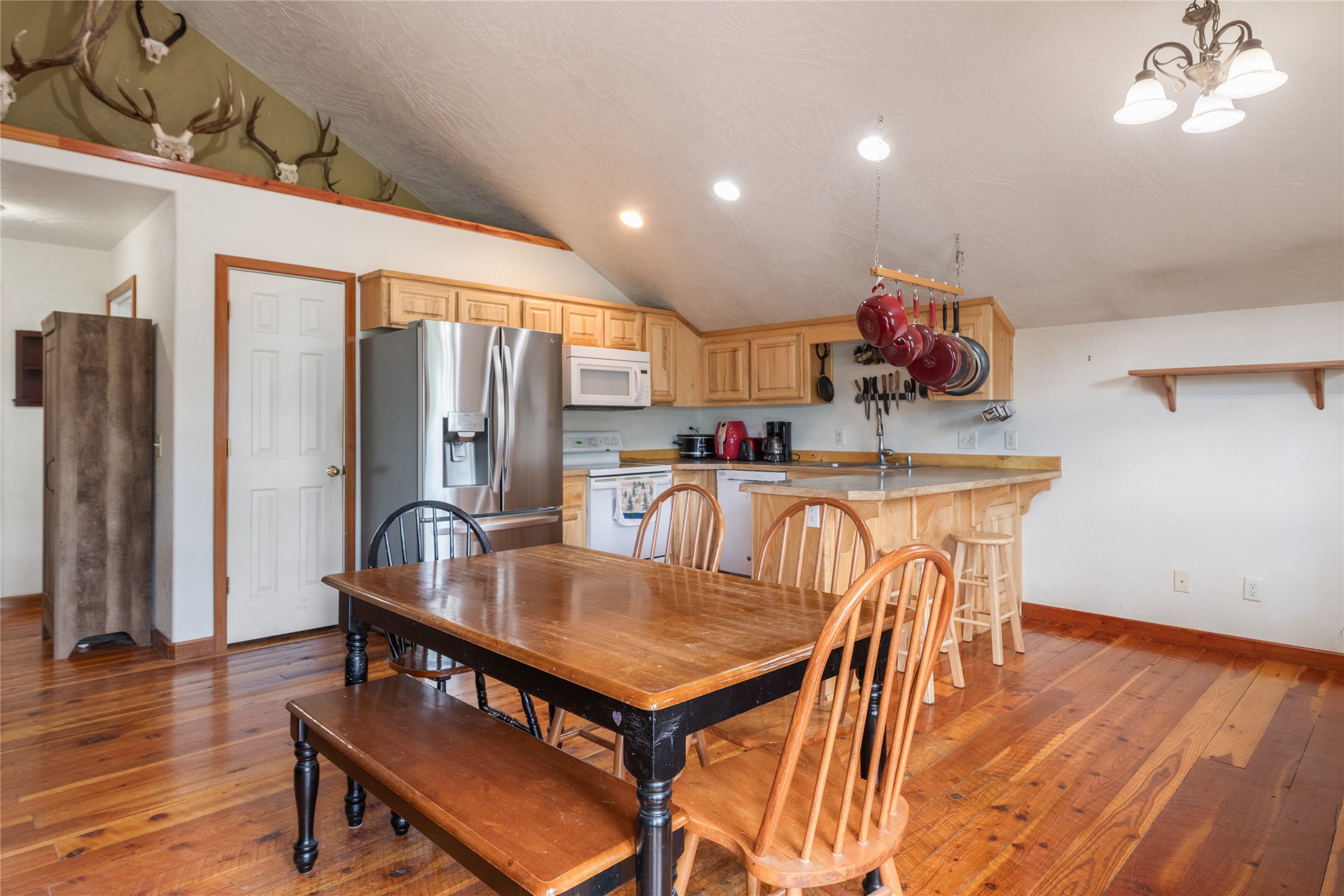 16235 Garrard Lane Property Photo 33