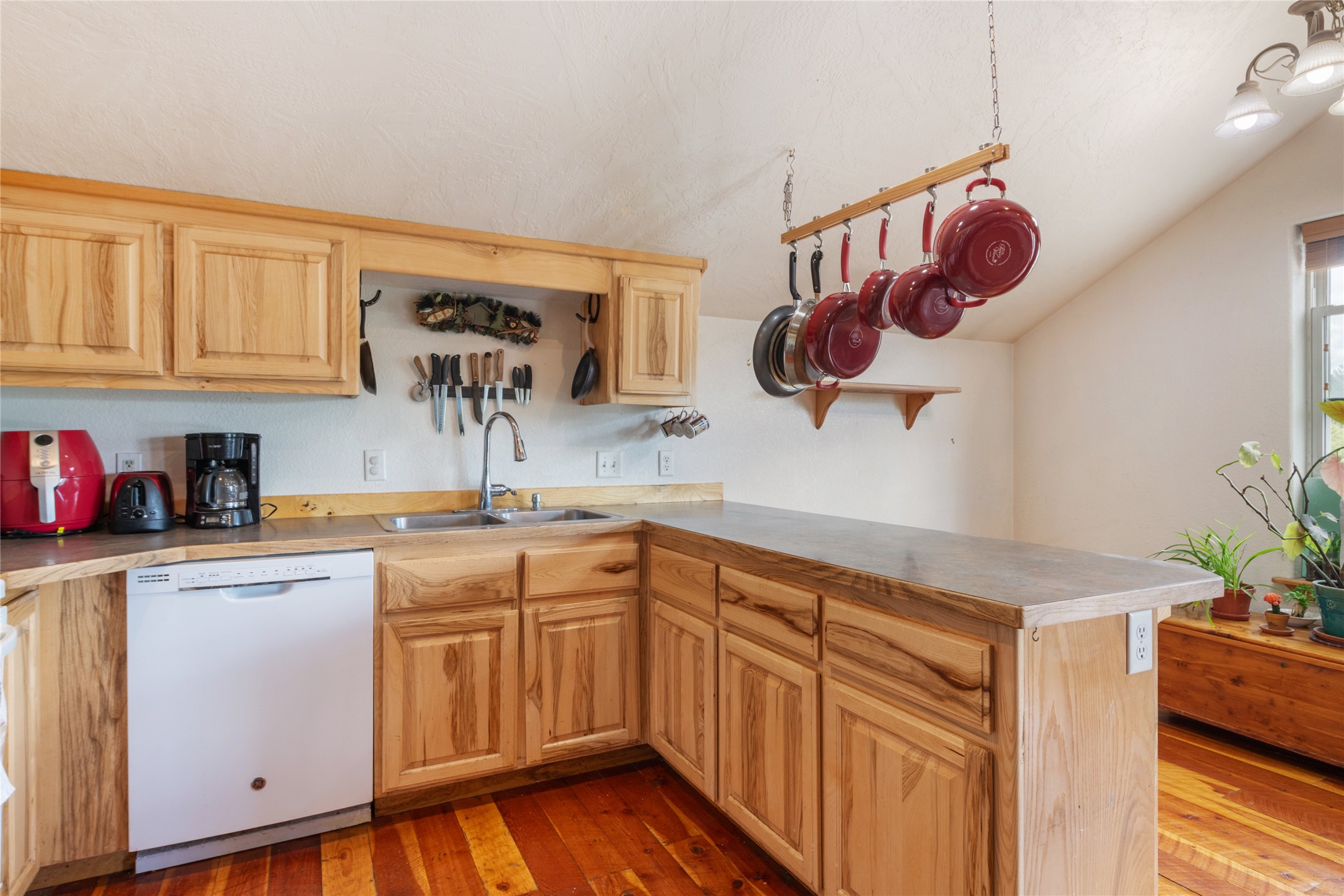 16235 Garrard Lane Property Photo 35