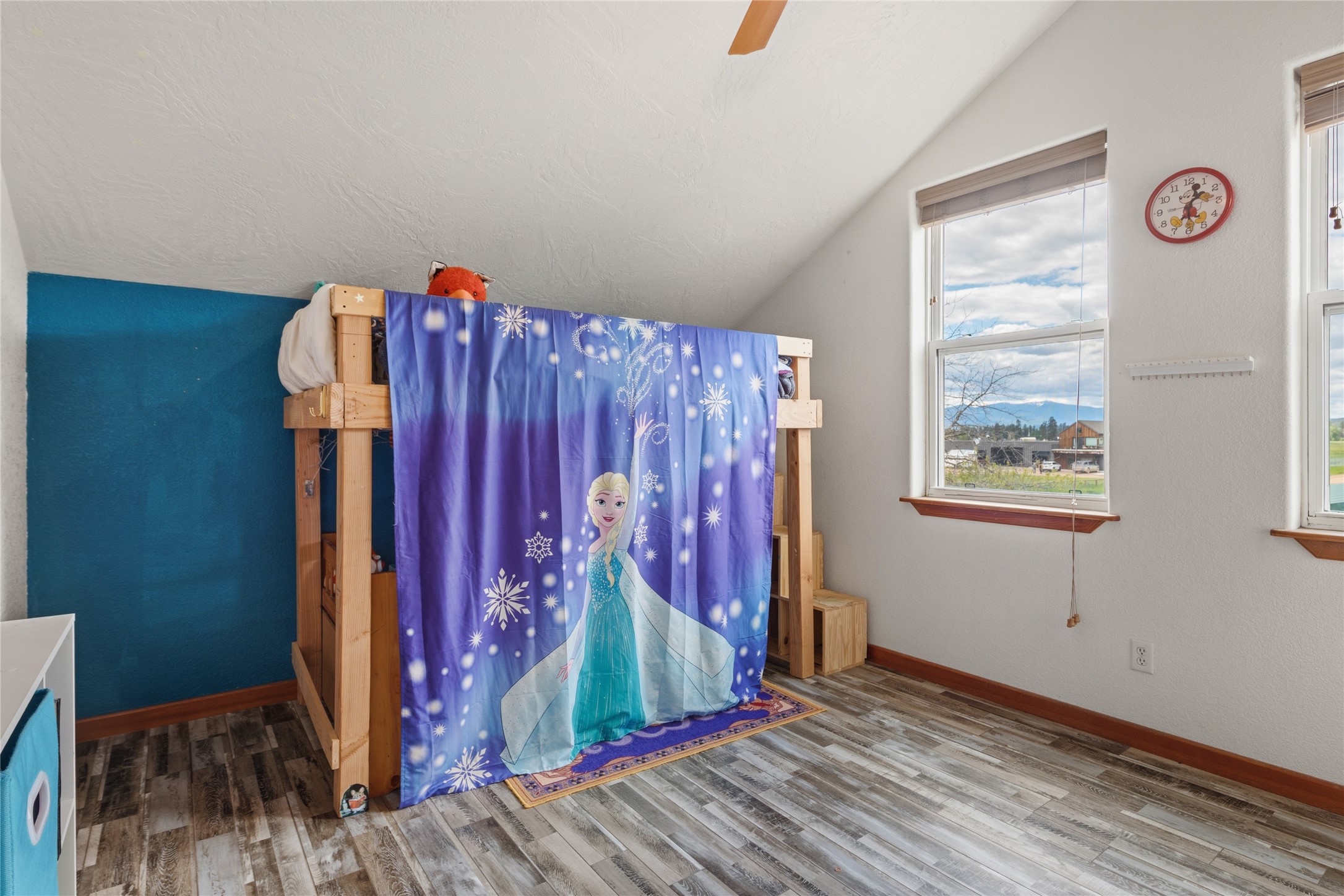 16235 Garrard Lane Property Photo 42
