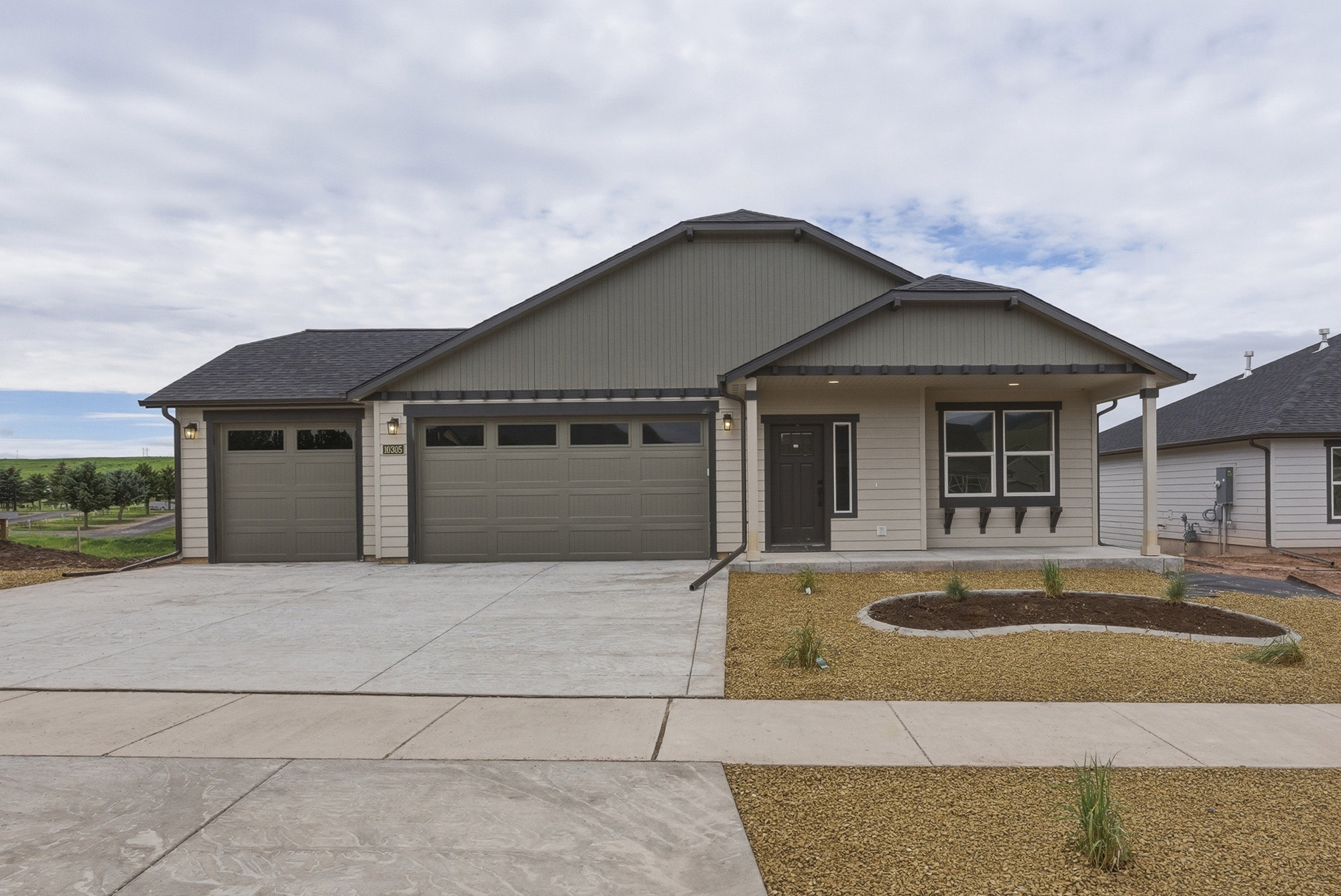 10305 Sienna Loop Property Photo 1