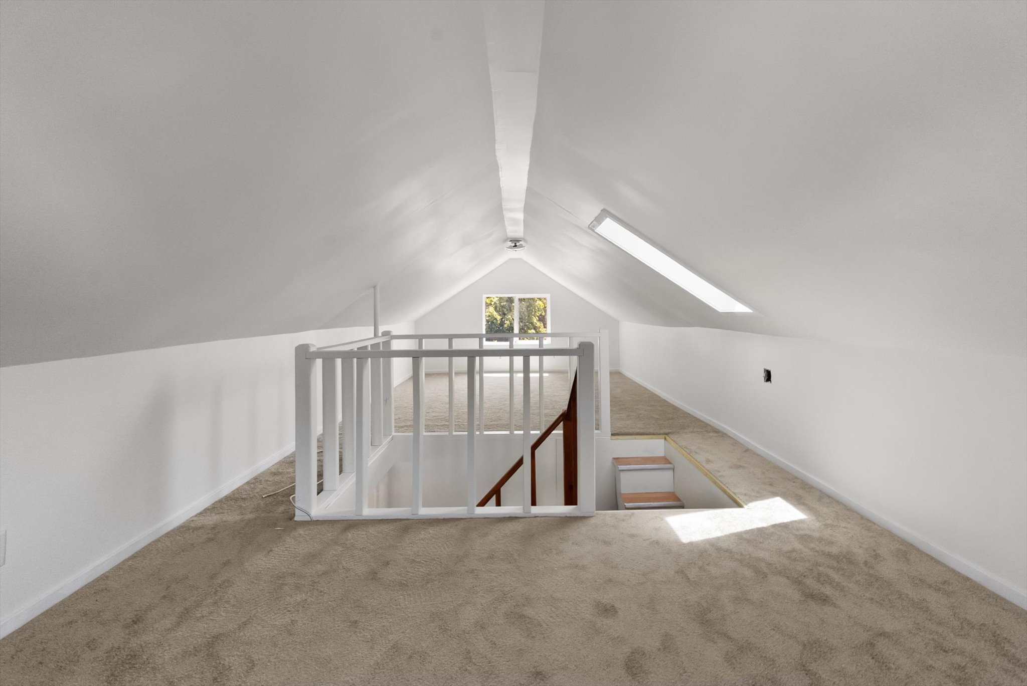 609 6th Avenue E Property Photo 19