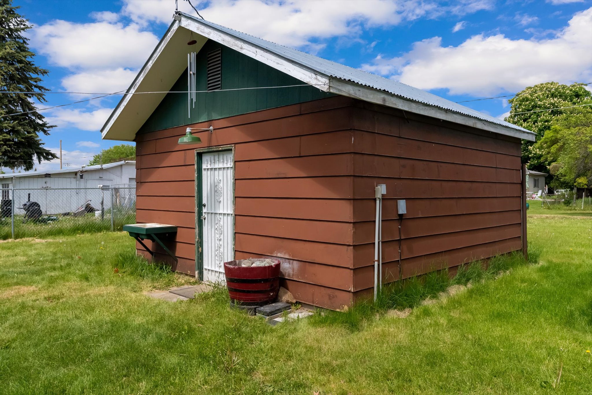 609 6th Avenue E Property Photo 23