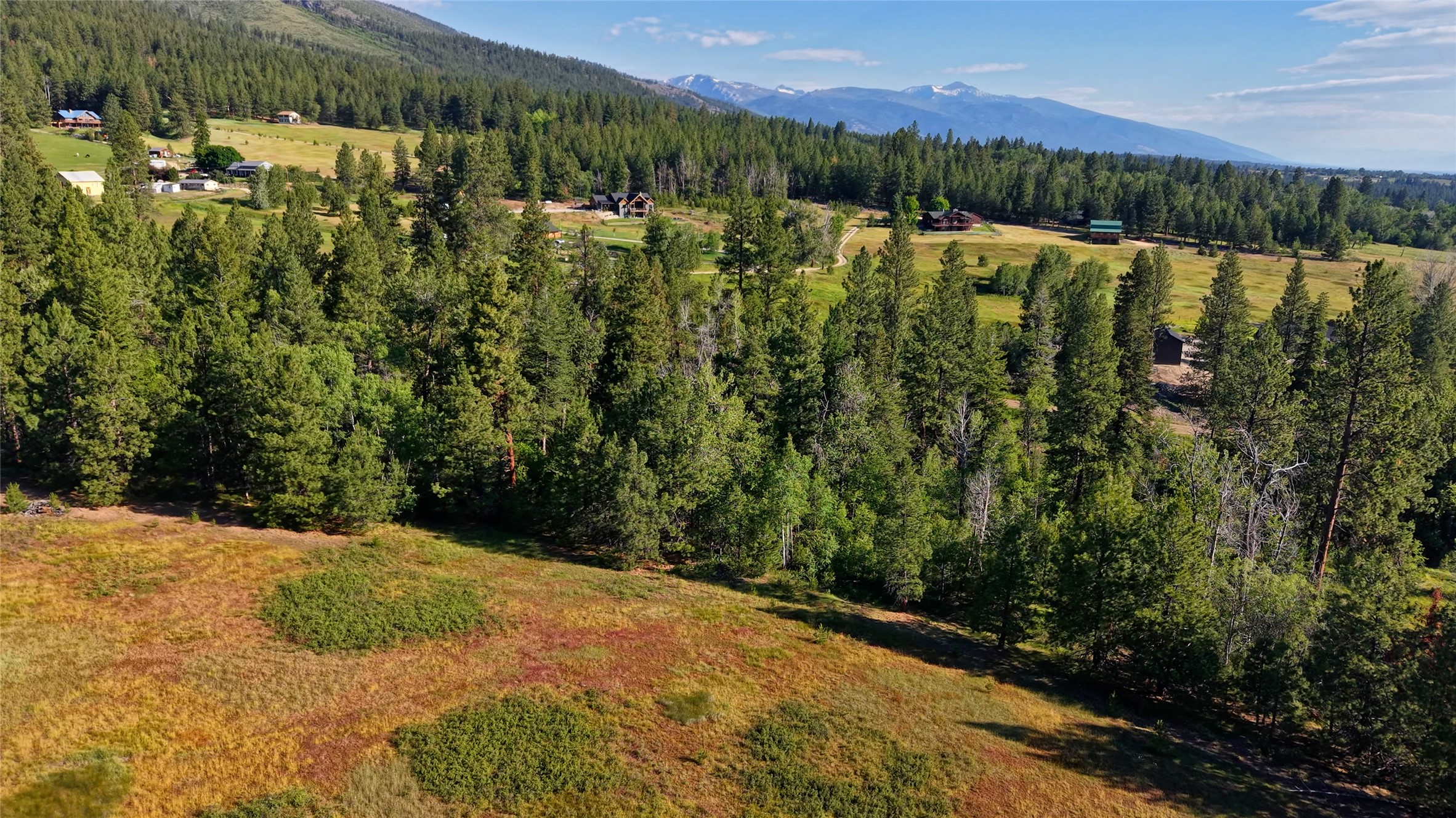 562 Churn Creek Trail Property Photo 9