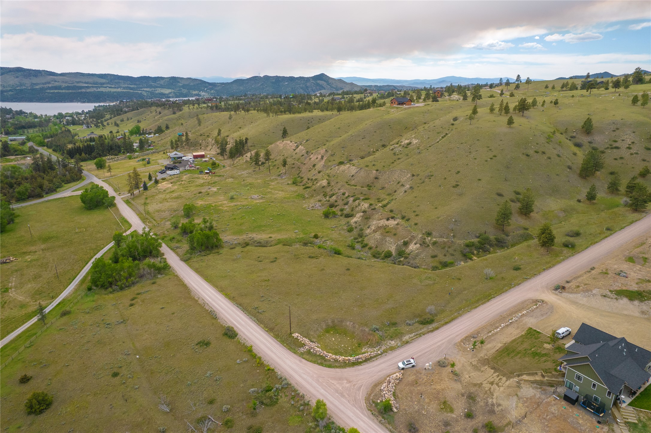 8585 Eagle View Road Property Photo 2