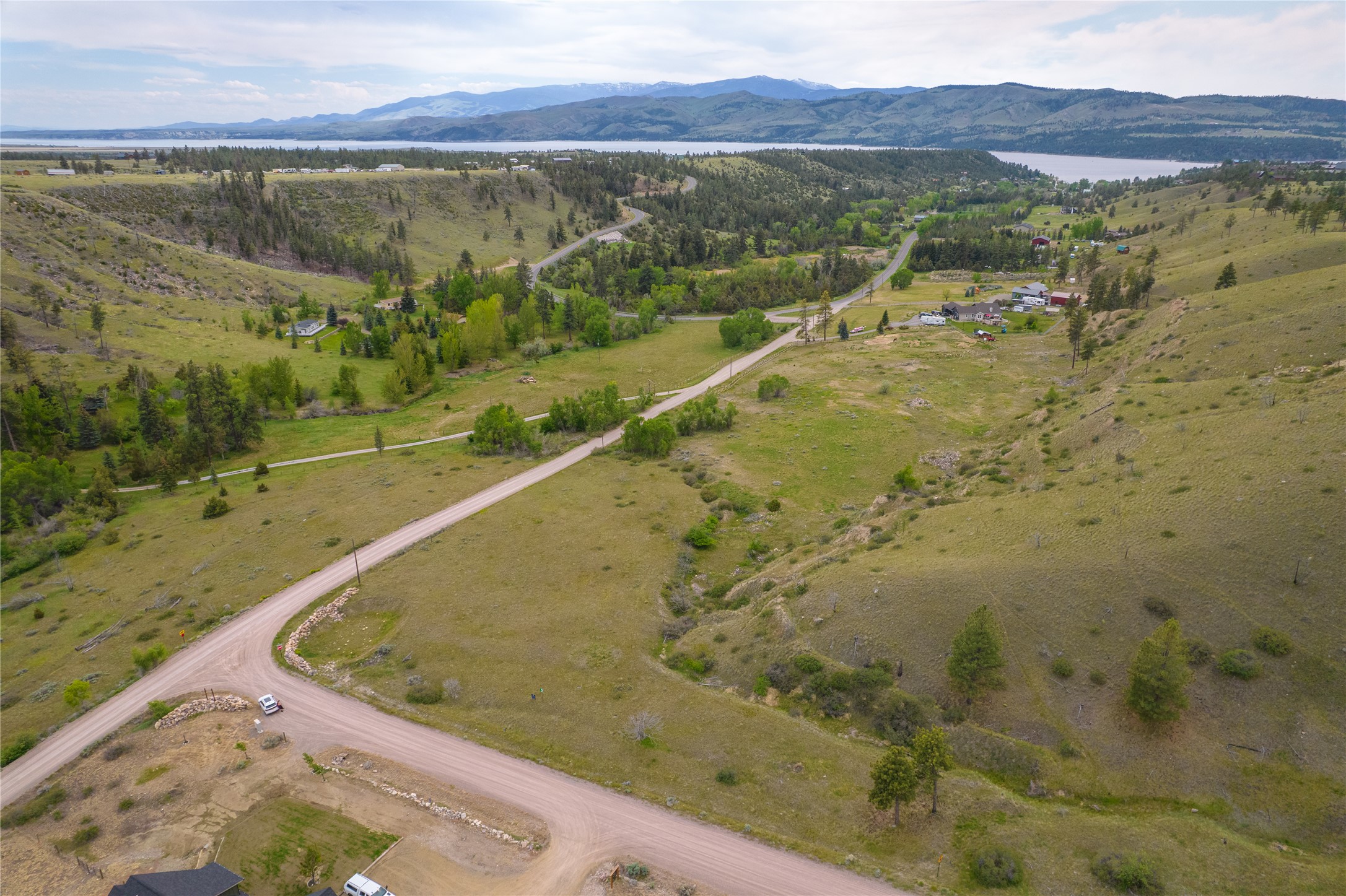8585 Eagle View Road Property Photo 4