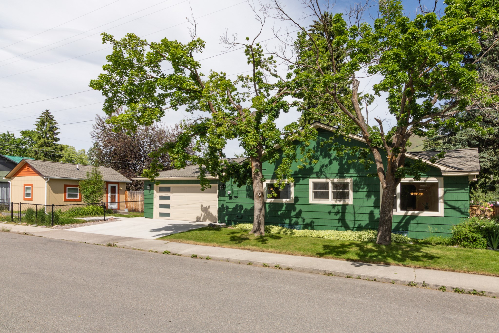 340 South Avenue W Property Photo 1
