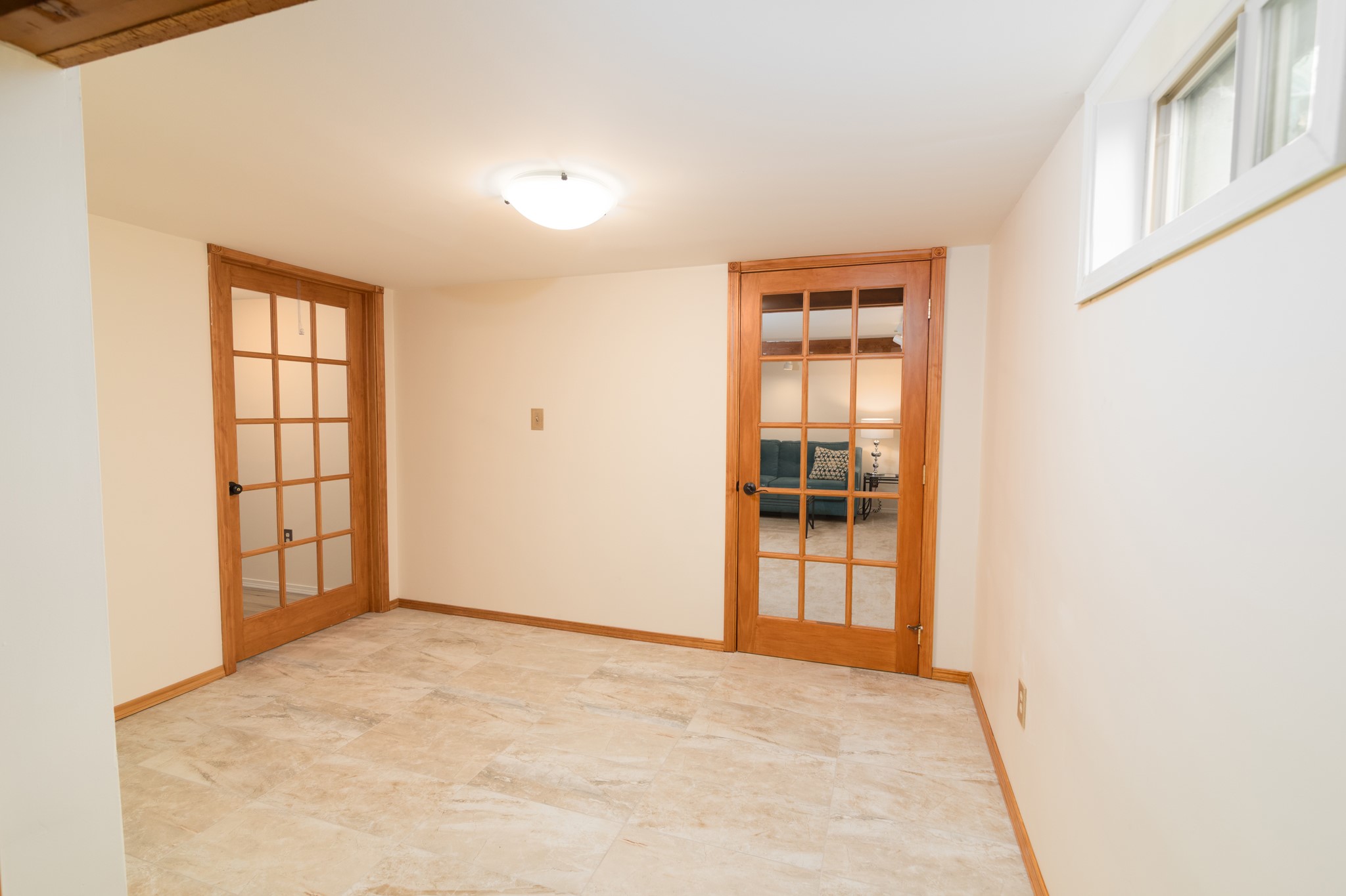 340 South Avenue W Property Photo 33