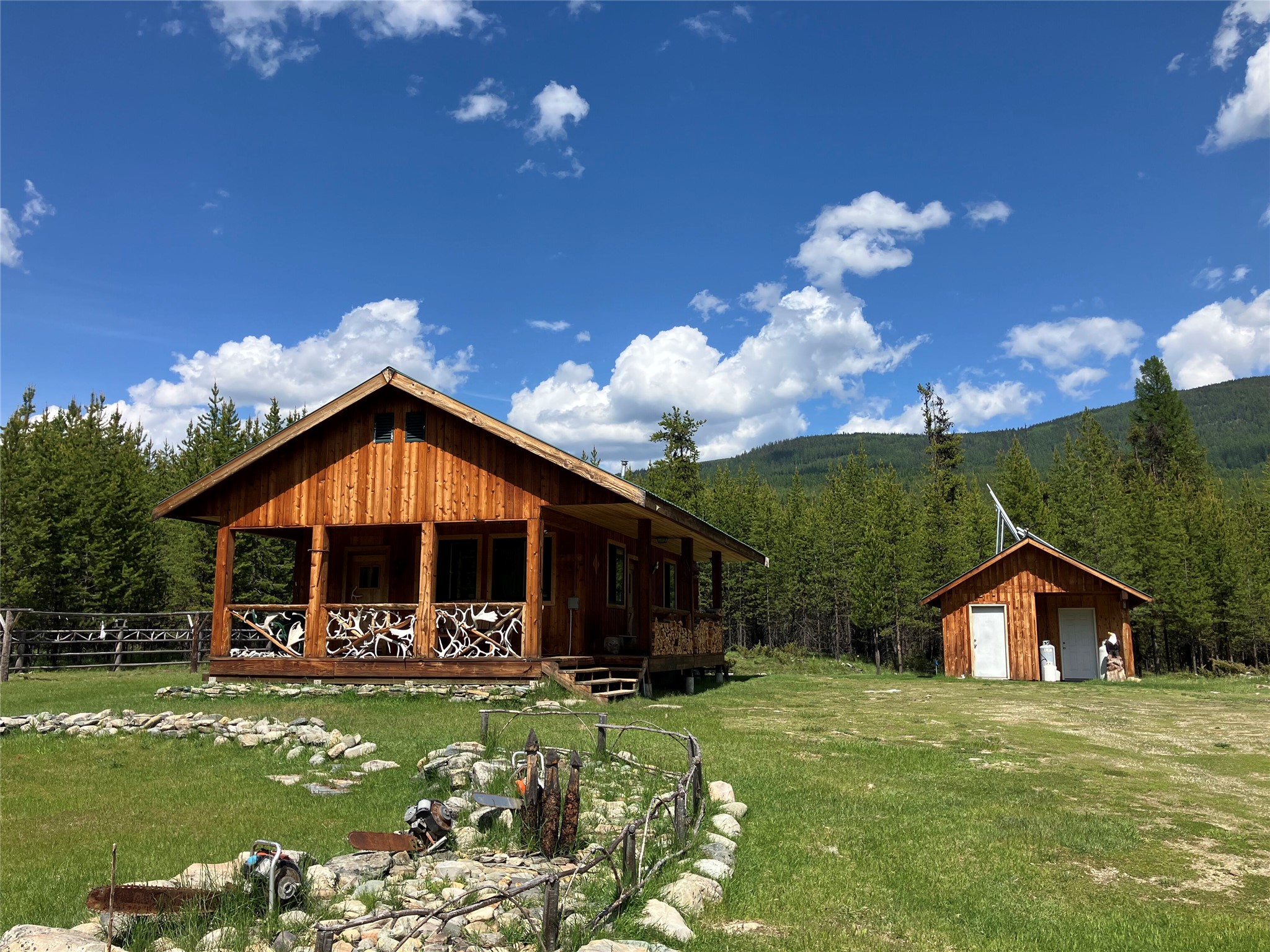 1606 N Fork Yaak Road Property Photo 4