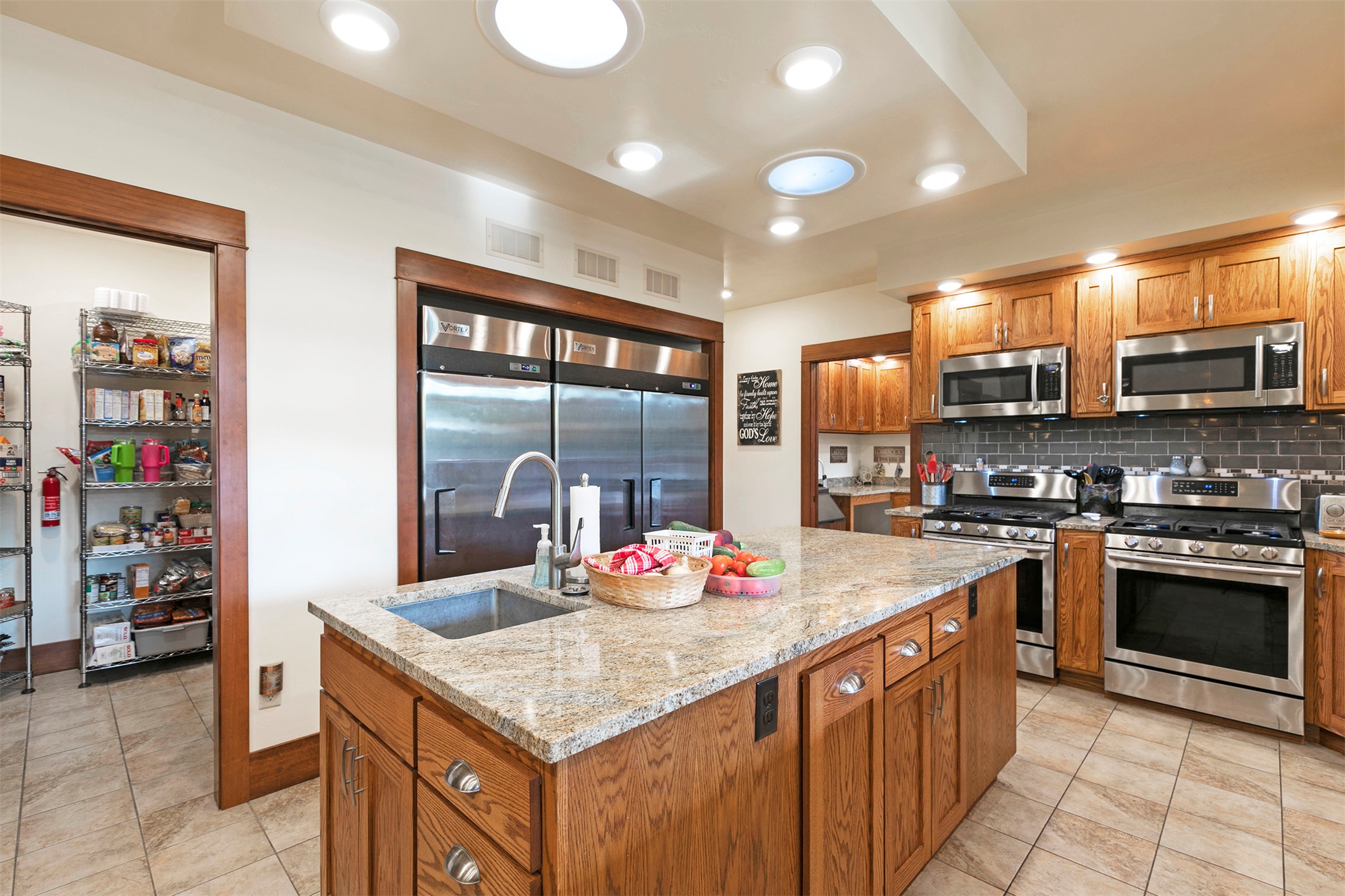 612 Wises Way Property Photo 36