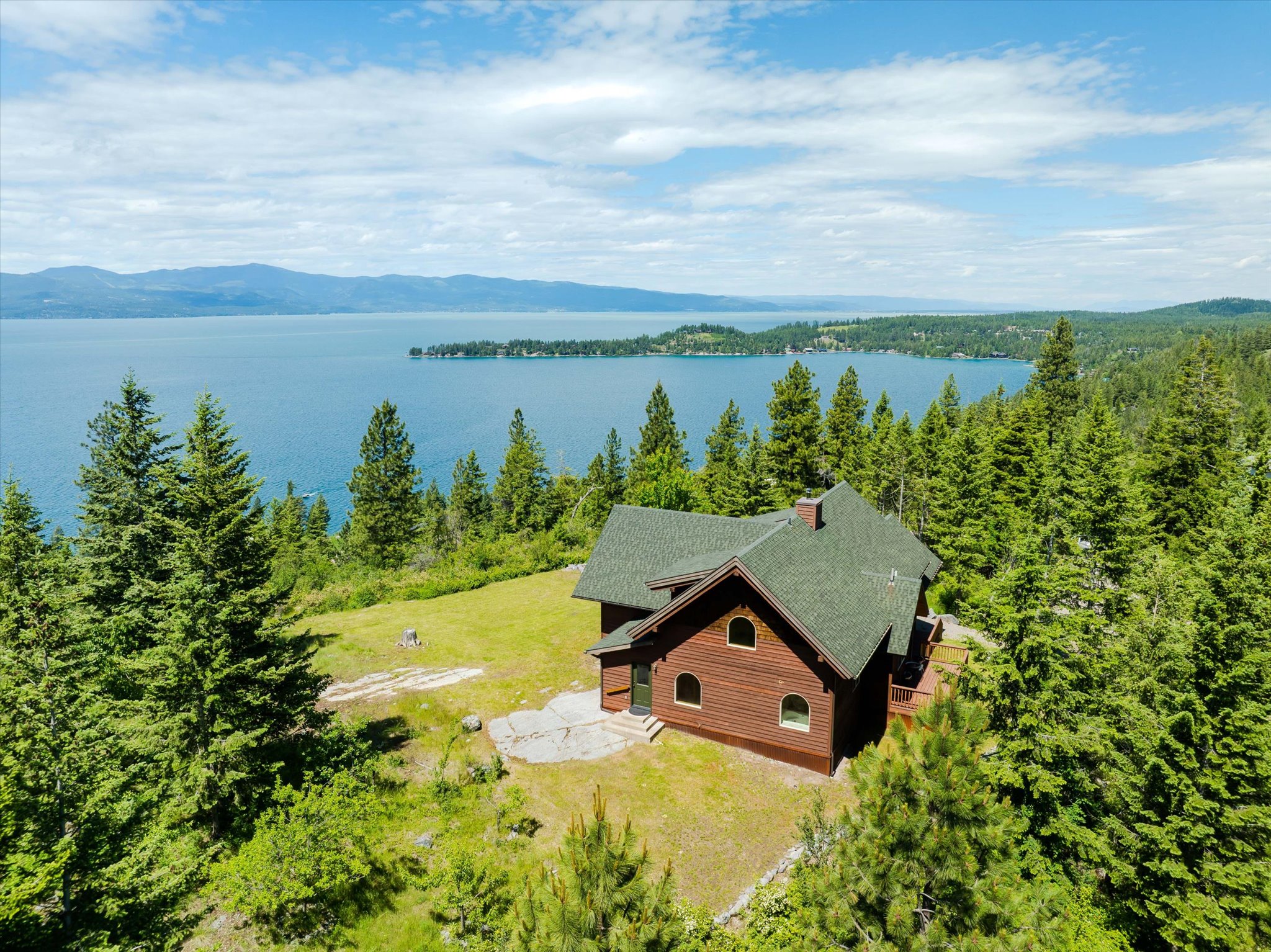 16029 Sunset Heights Drive Property Photo 4