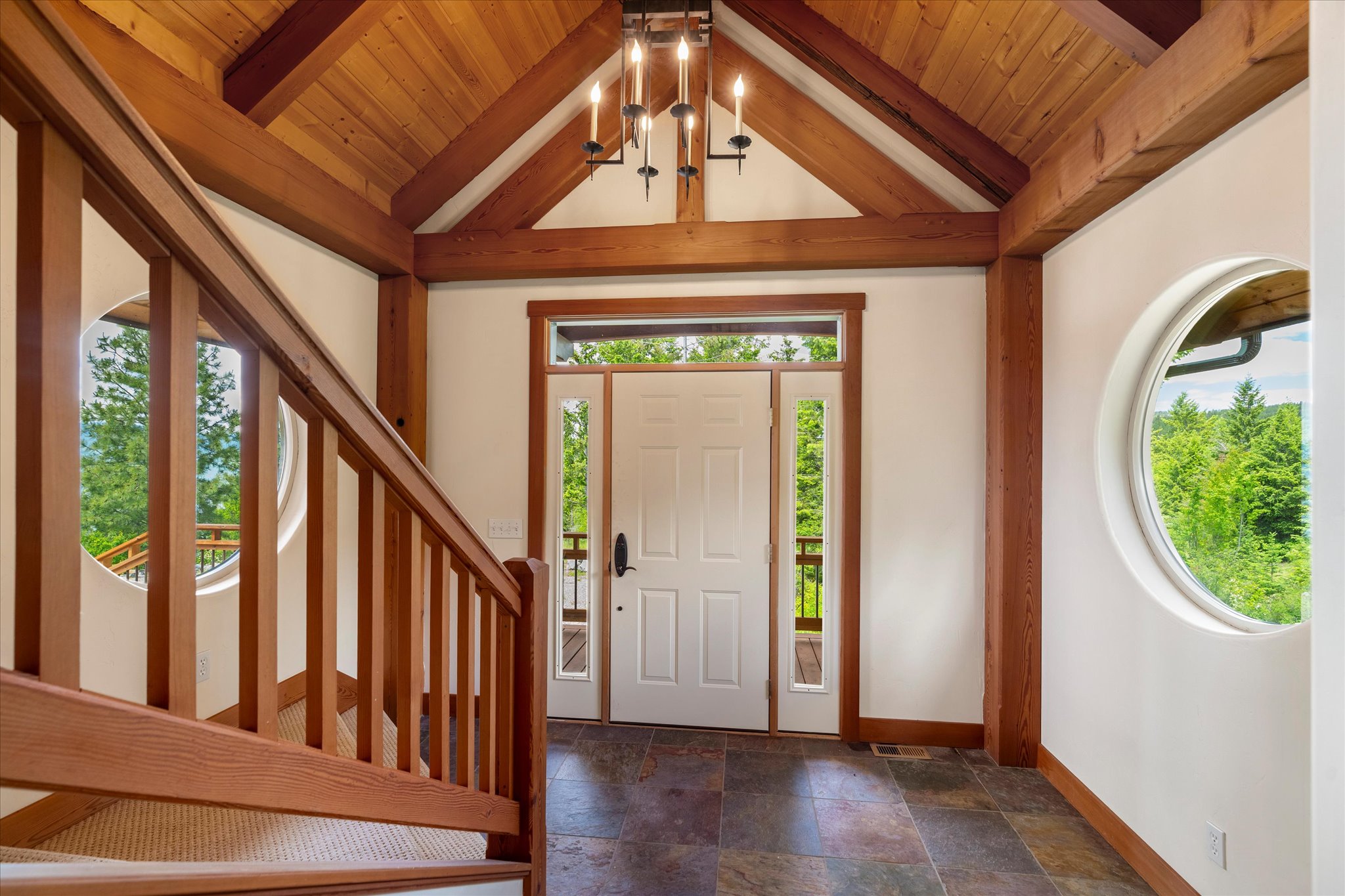 16029 Sunset Heights Drive Property Photo 8