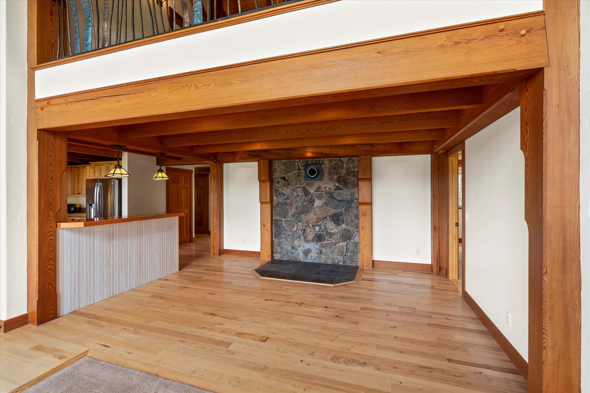 16029 Sunset Heights Drive Property Photo 12