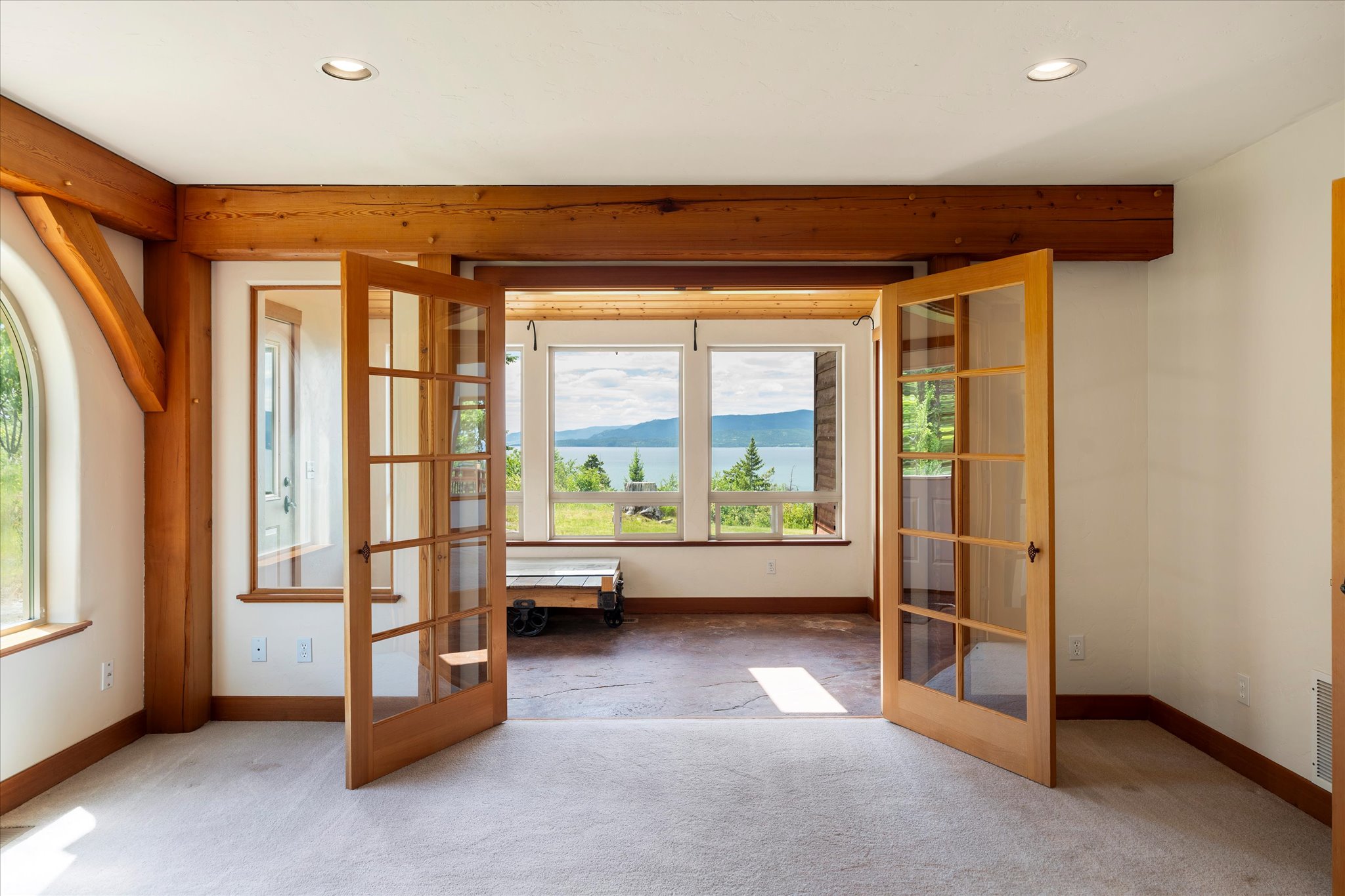 16029 Sunset Heights Drive Property Photo 23