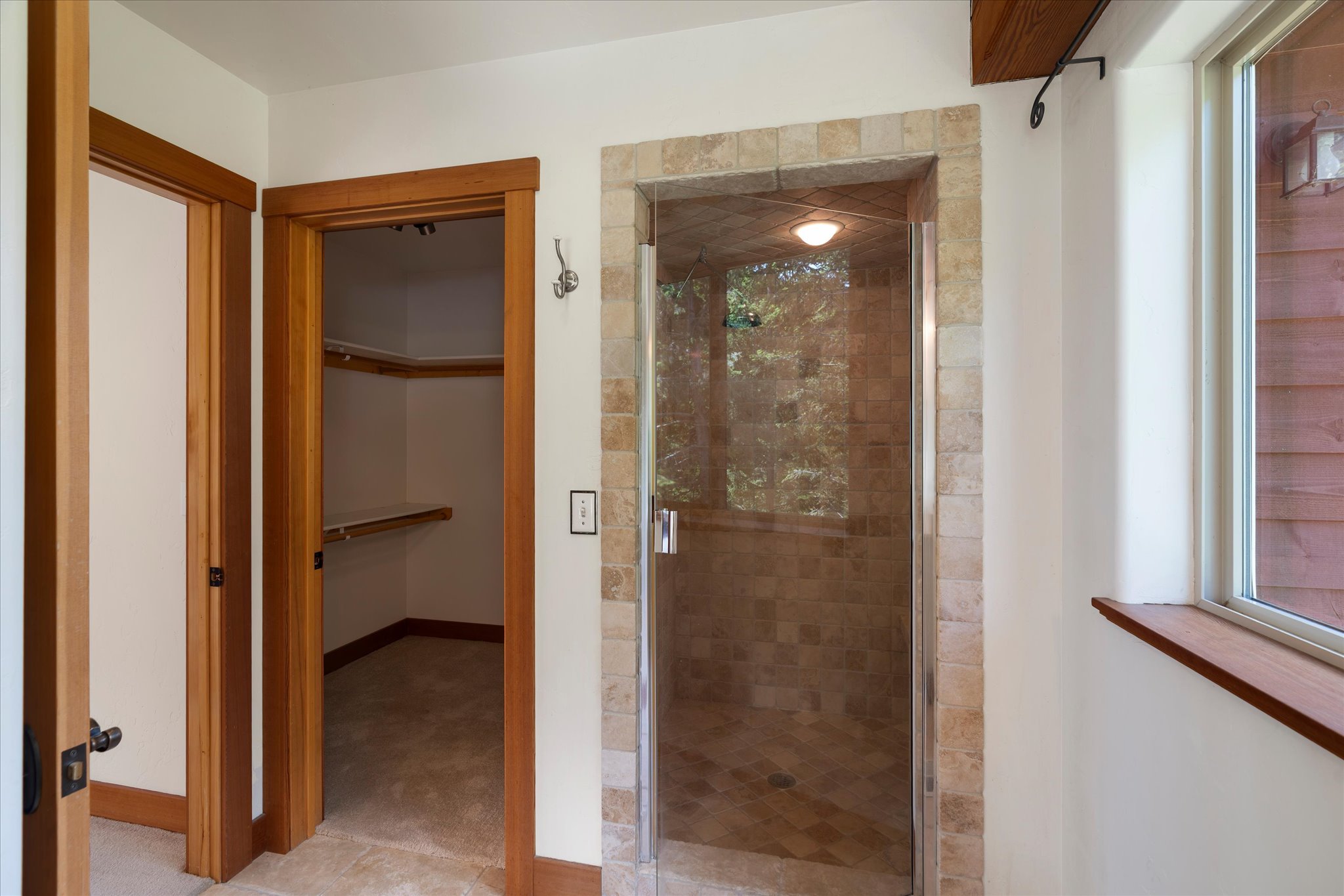 16029 Sunset Heights Drive Property Photo 28