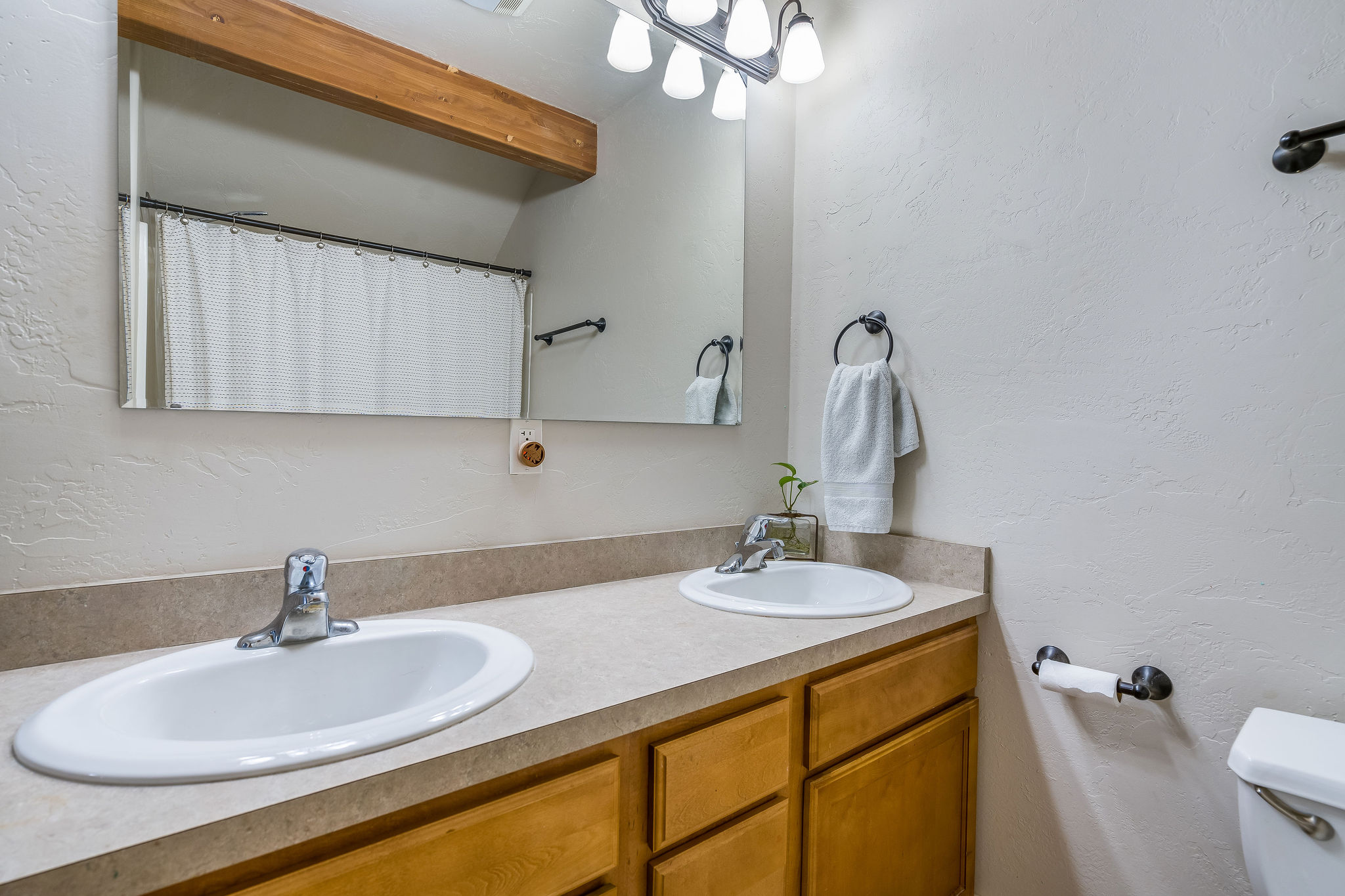 2 Empire Loop Property Photo 31