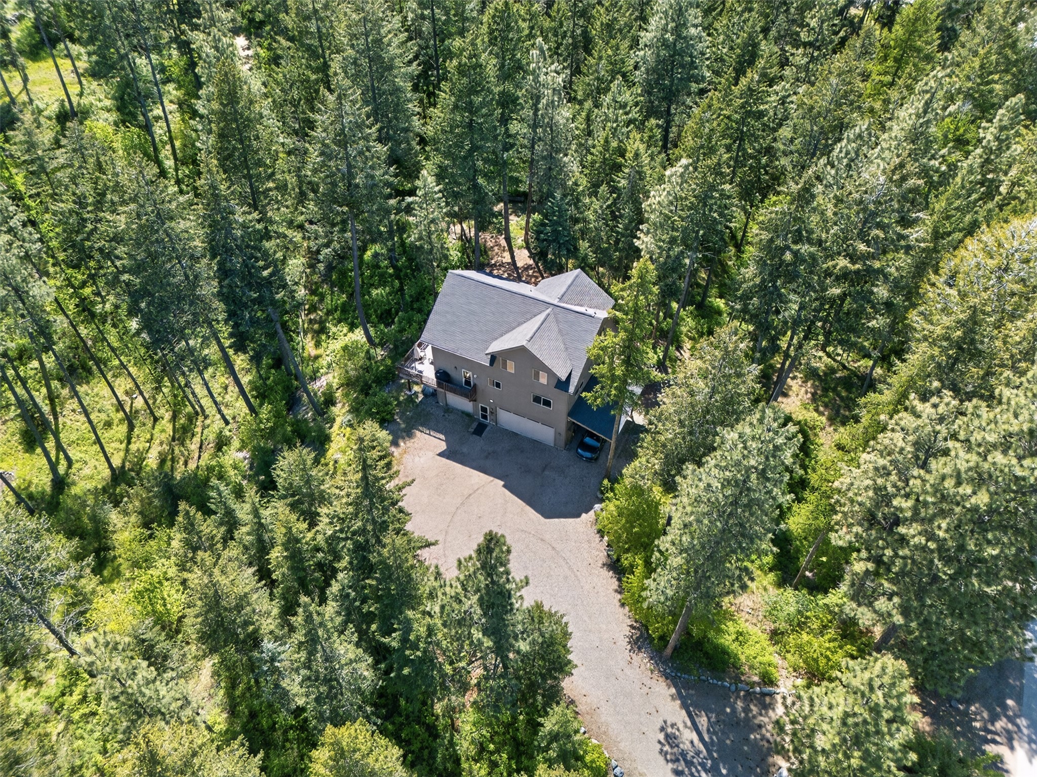 14583 Sylvan Drive Property Photo 4