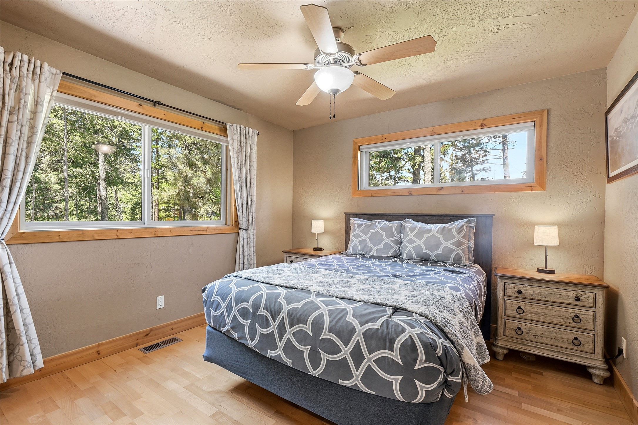 14583 Sylvan Drive Property Photo 14