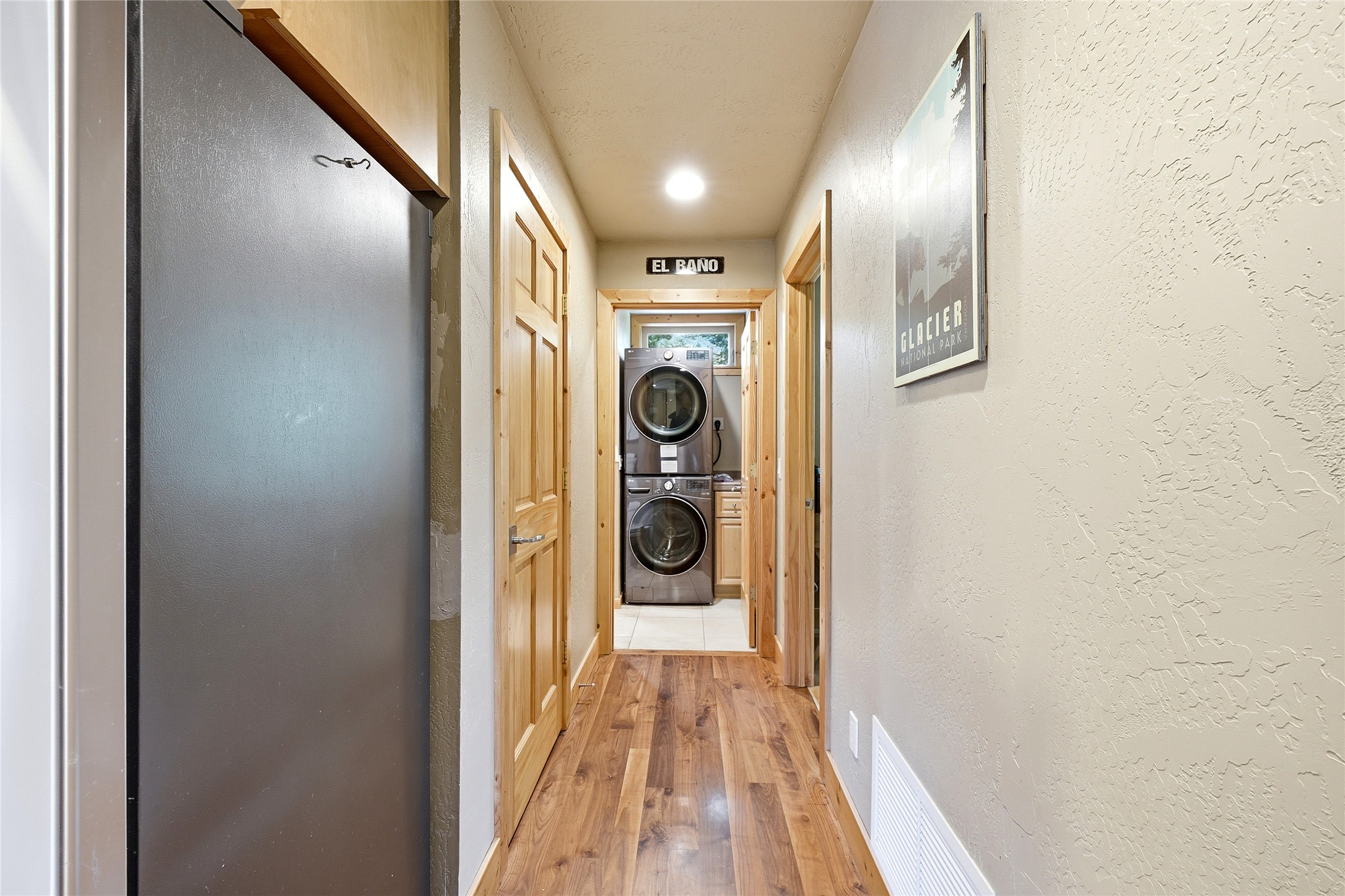 14583 Sylvan Drive Property Photo 16