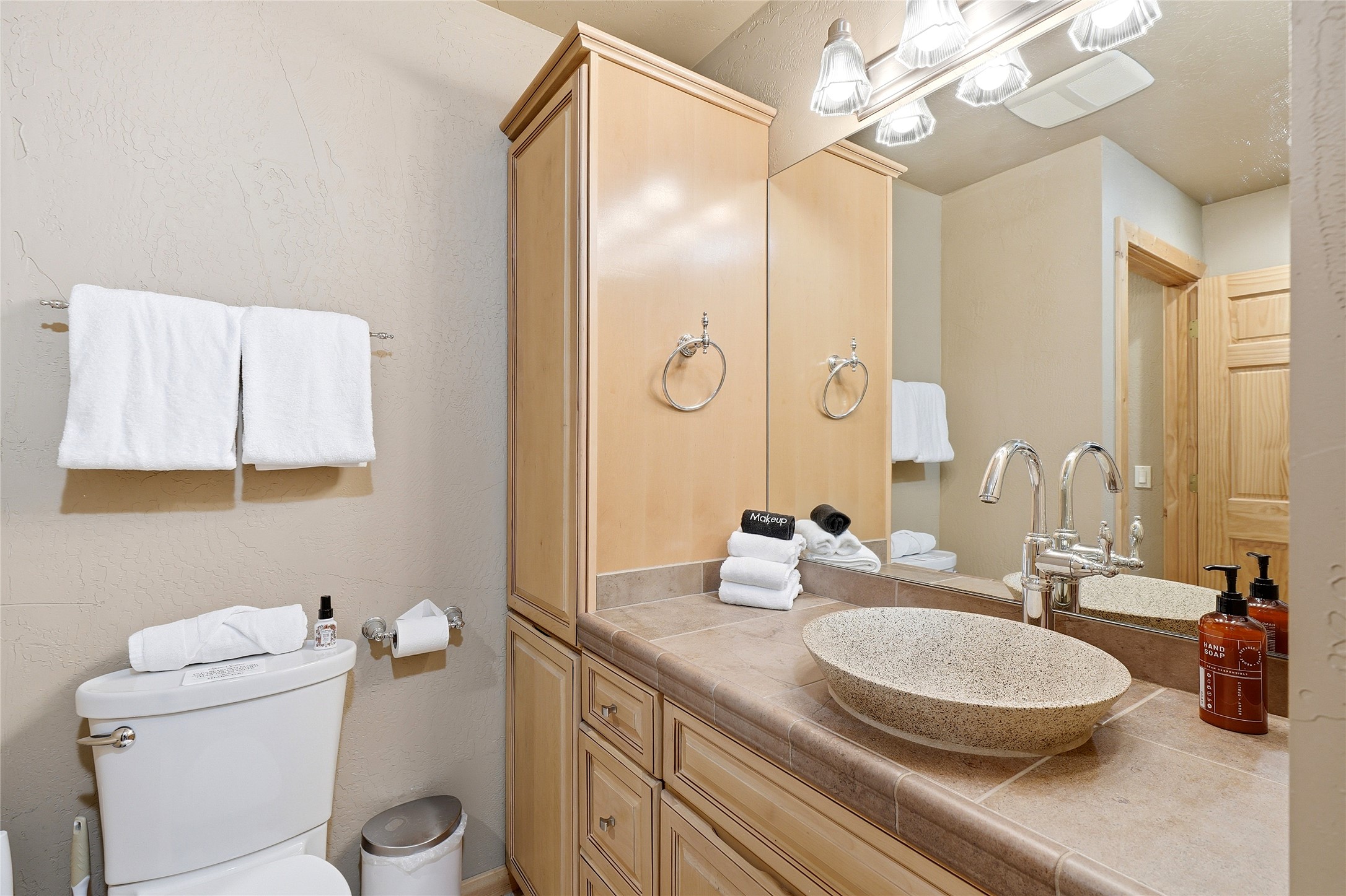 14583 Sylvan Drive Property Photo 18