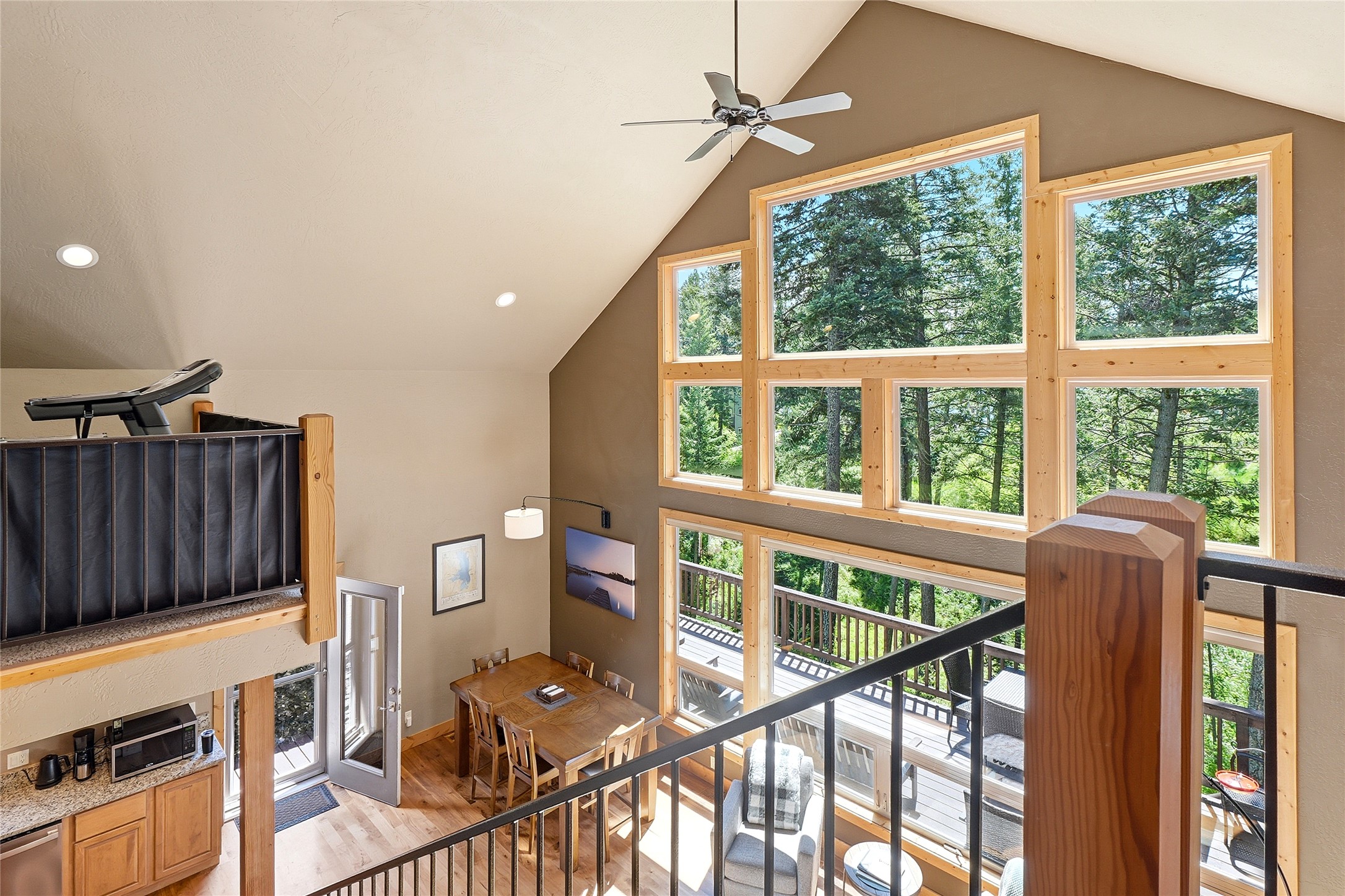 14583 Sylvan Drive Property Photo 32