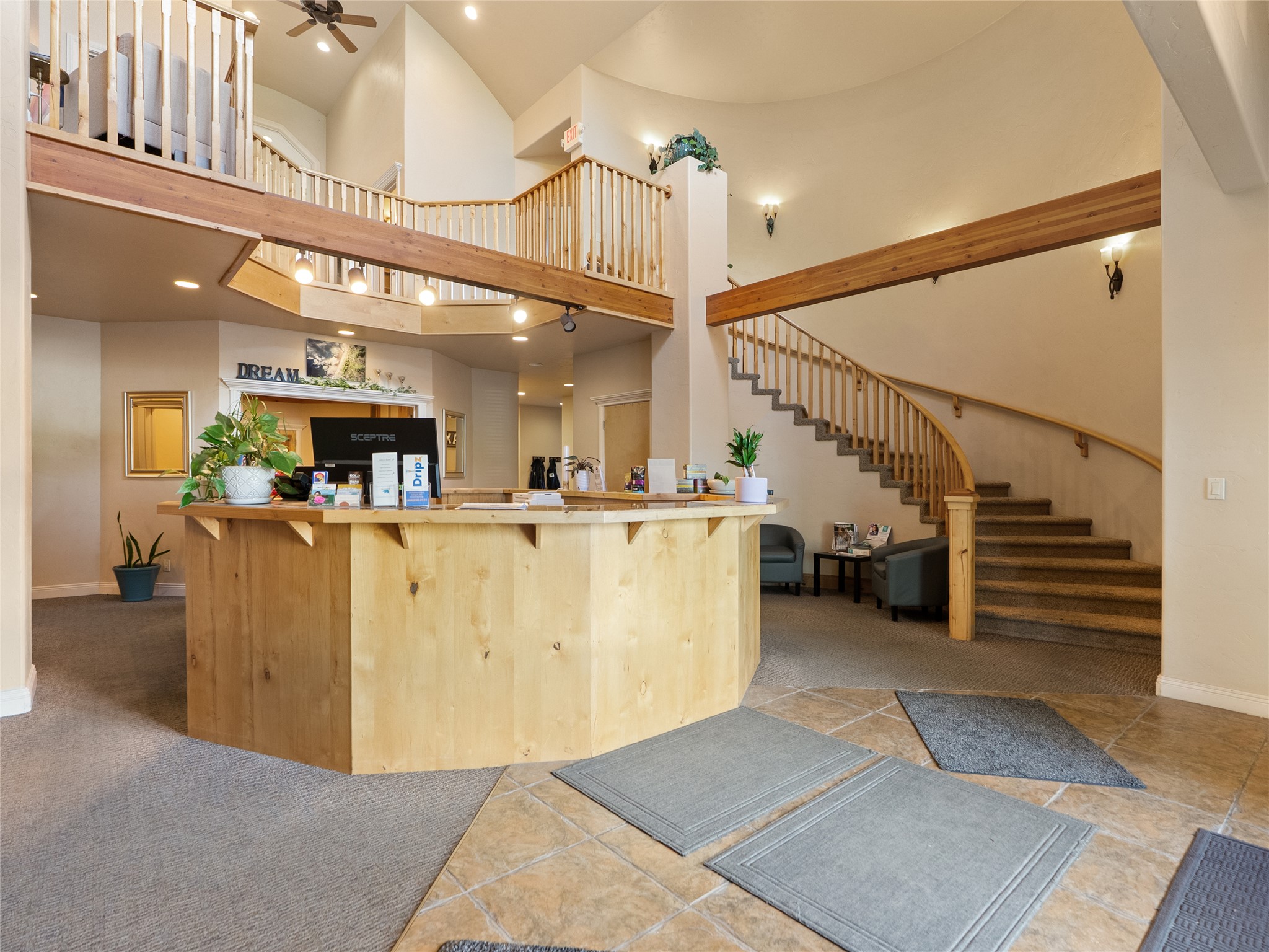 65 Commons Way Property Photo 8