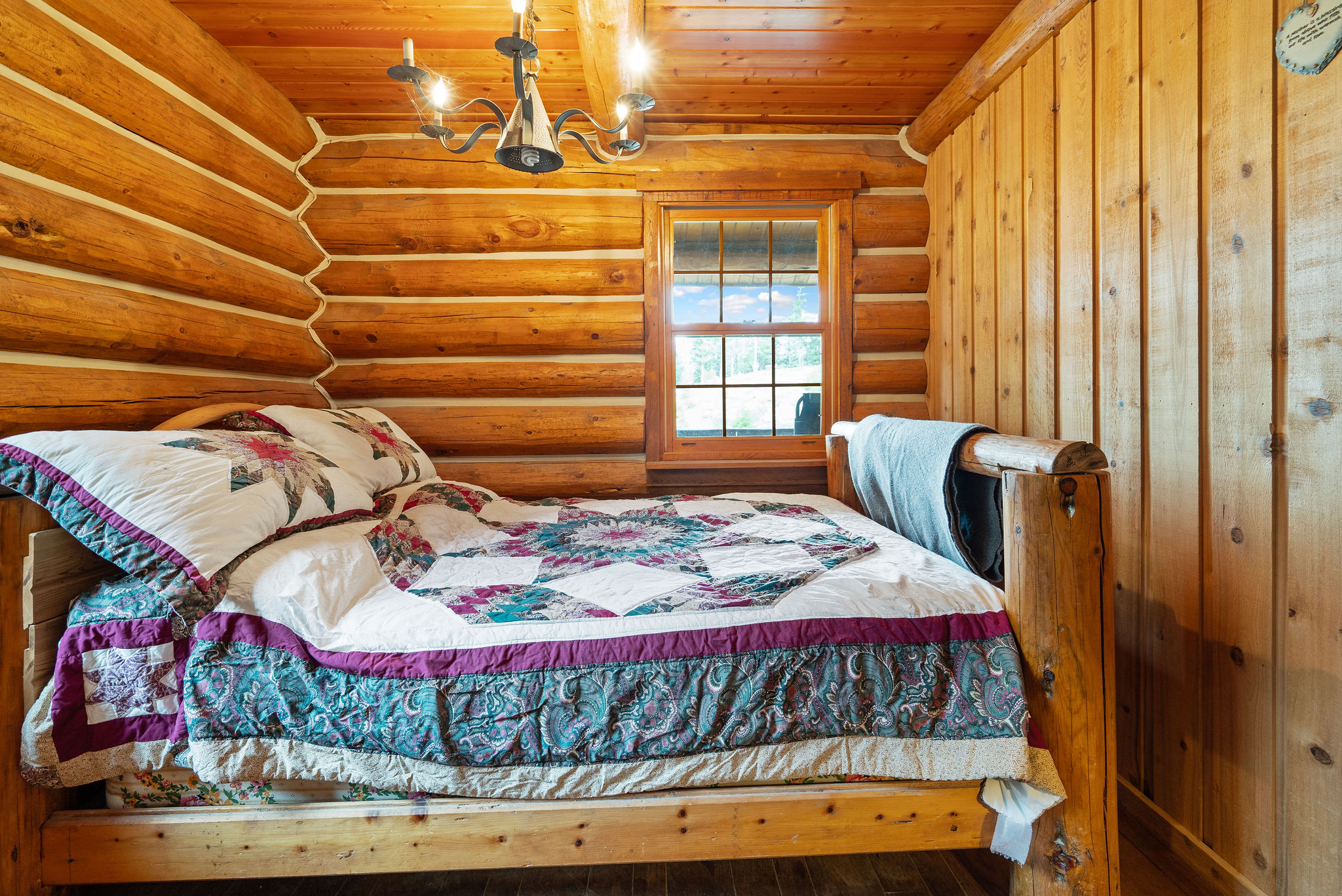 390 Crosscut Road Property Photo 15