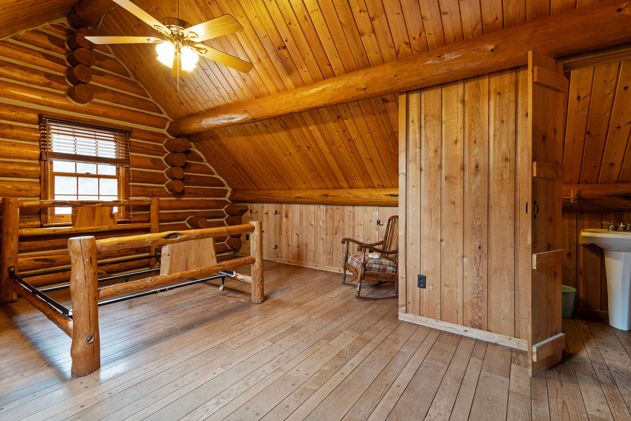 390 Crosscut Road Property Photo 23