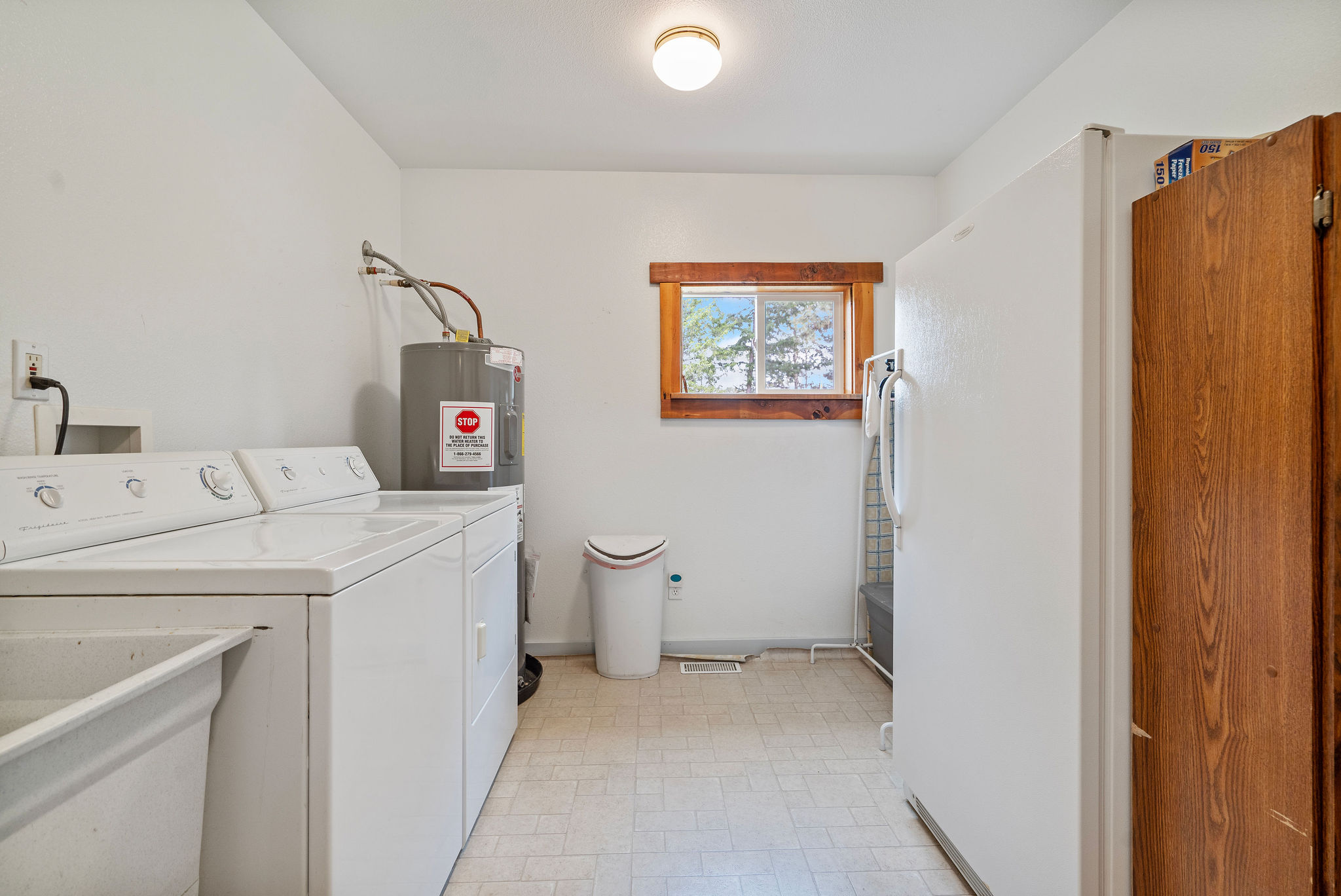 390 Crosscut Road Property Photo 58