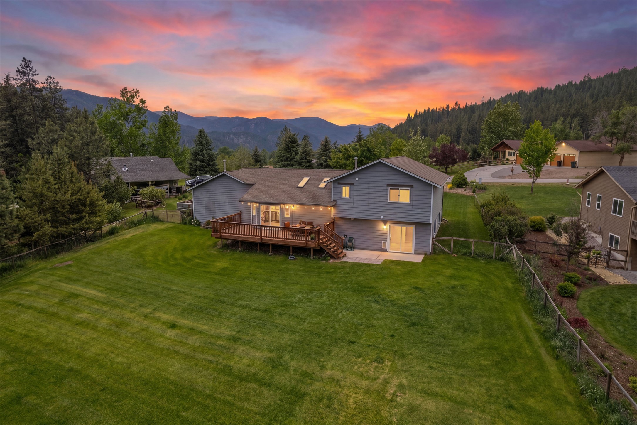 21119 Handley Loop Property Photo 1