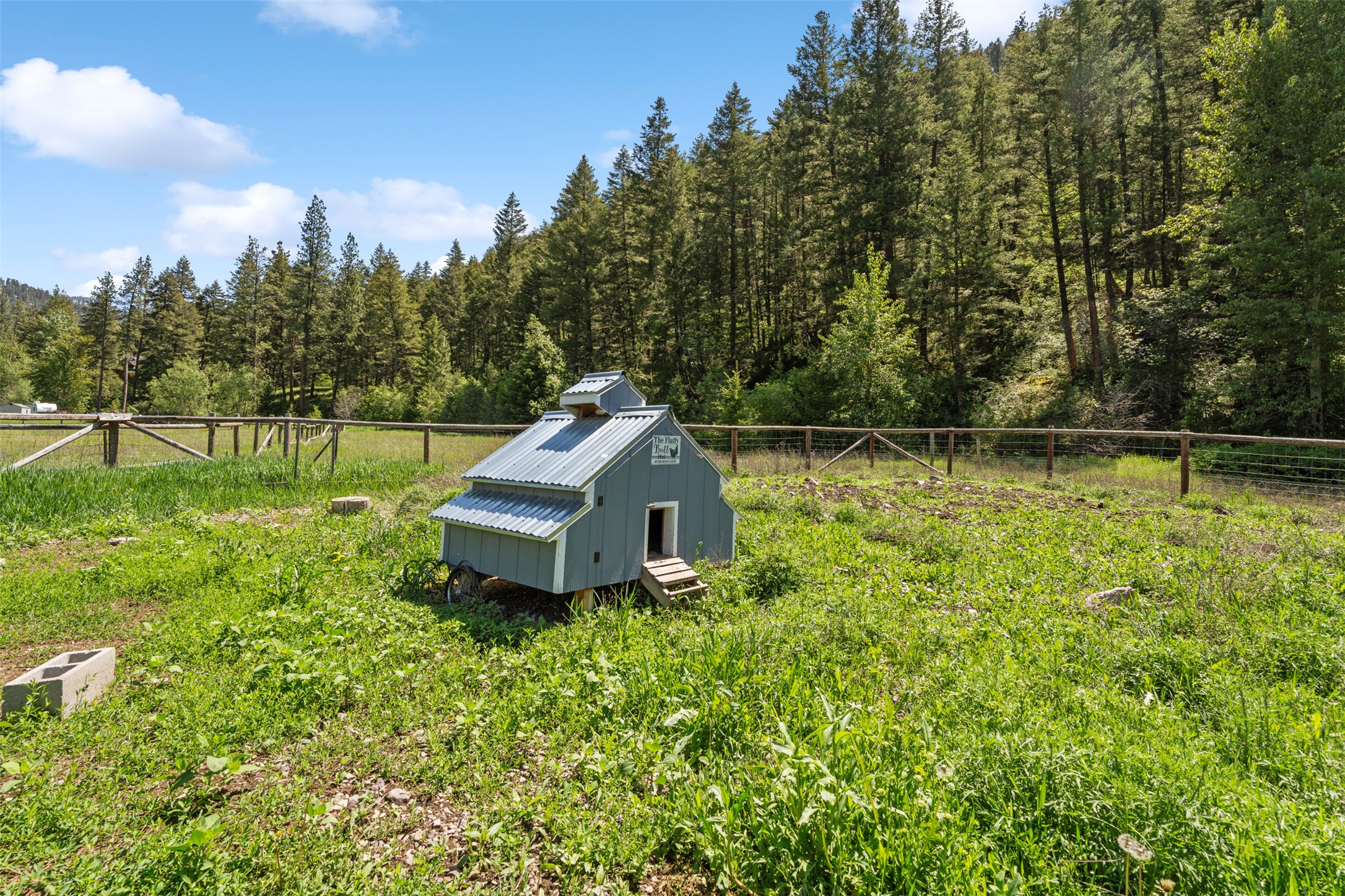 21119 Handley Loop Property Photo 15