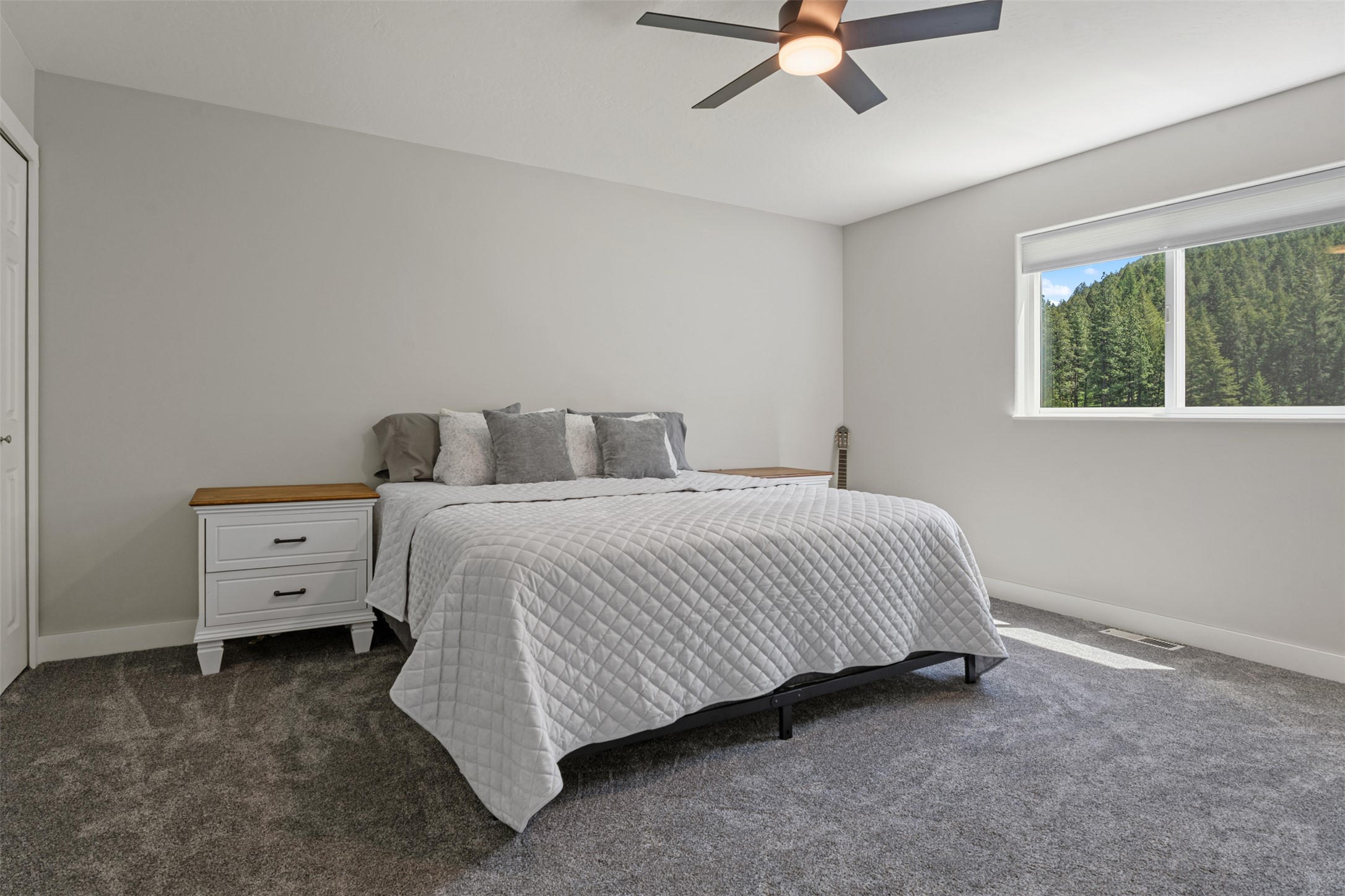 21119 Handley Loop Property Photo 17