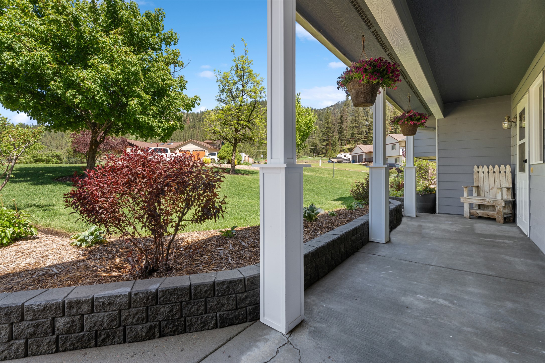 21119 Handley Loop Property Photo 35