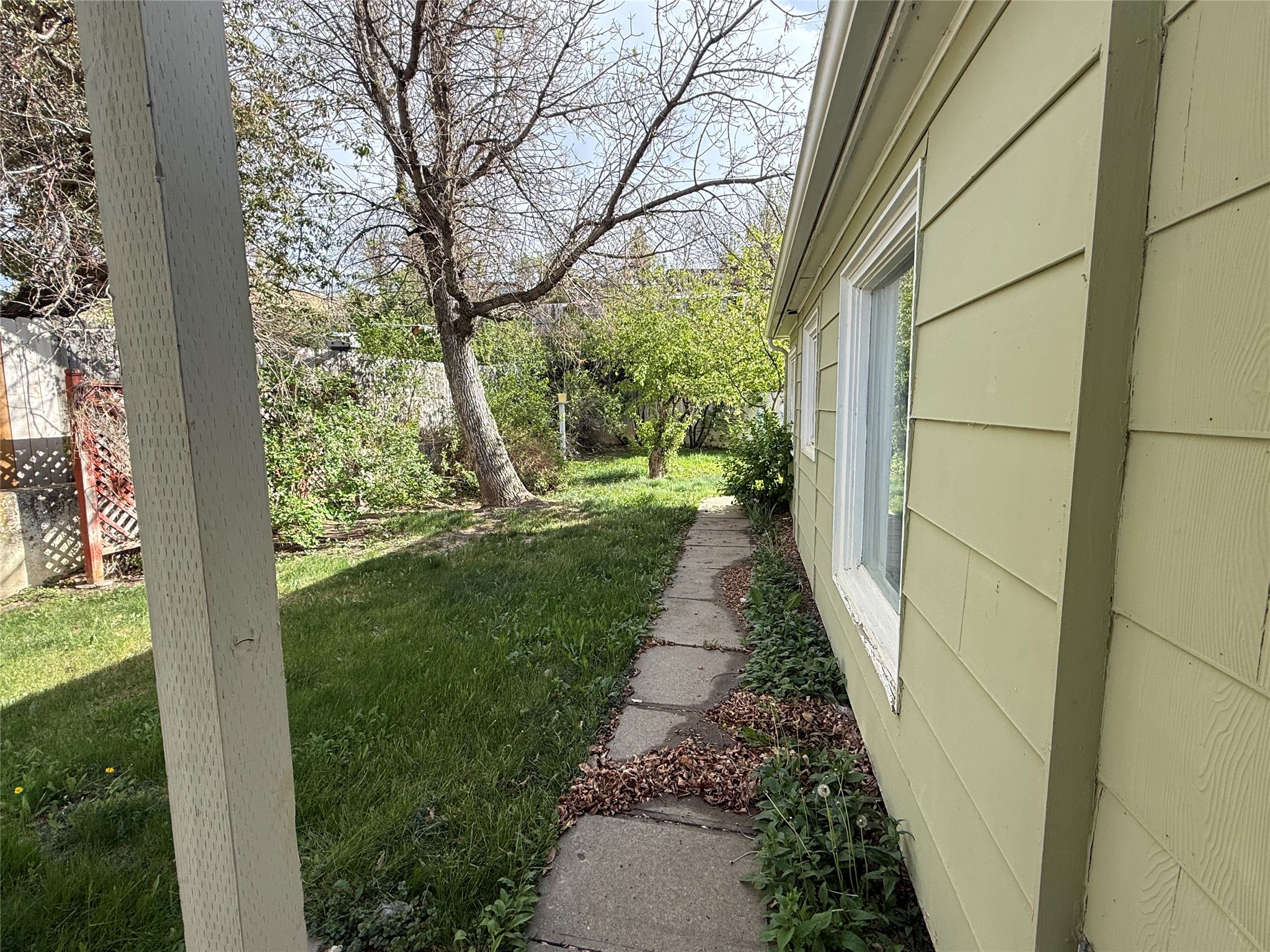 320 2nd Street S Property Photo 24