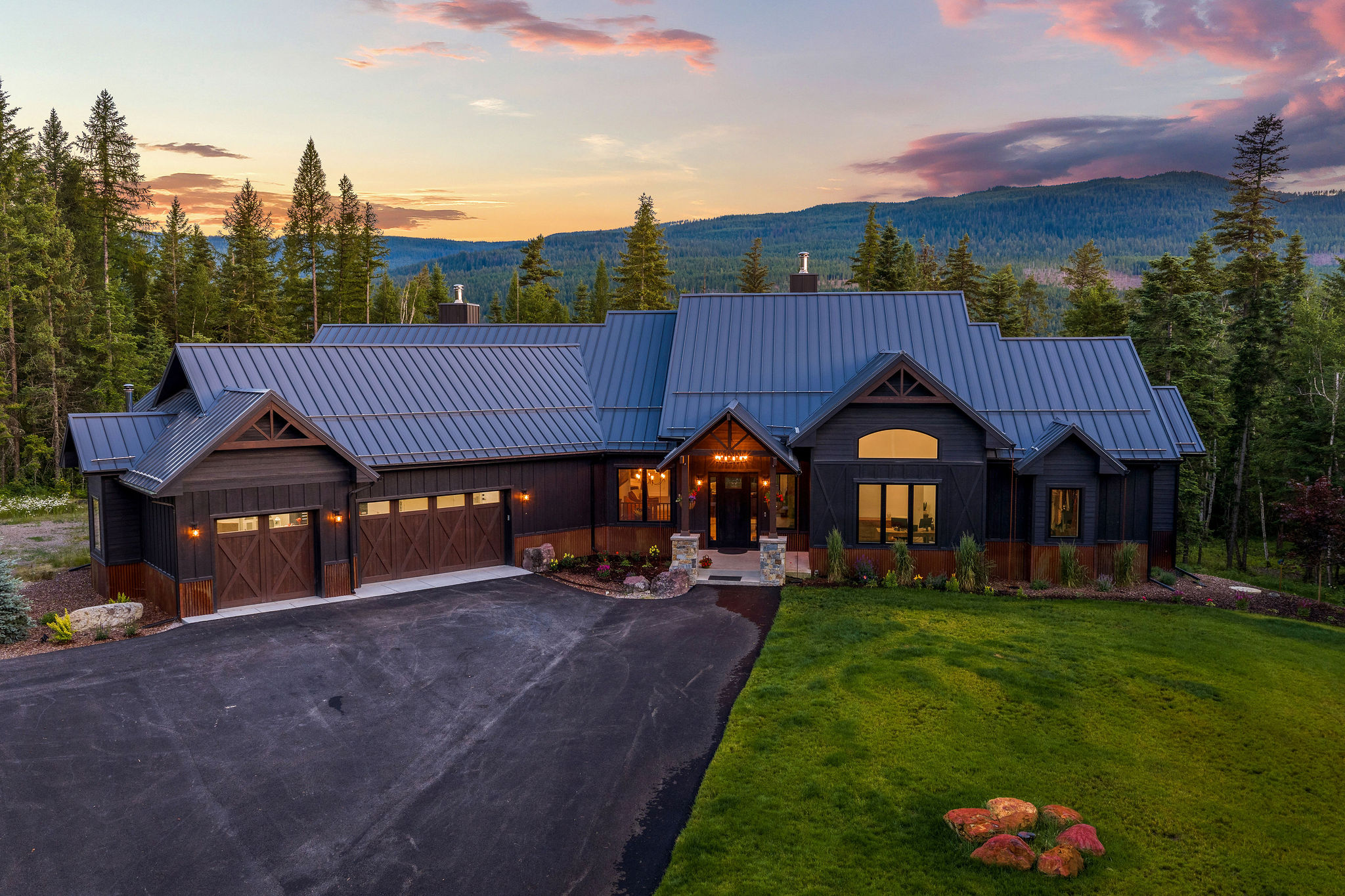 14051 Big Rock Way Property Photo 2
