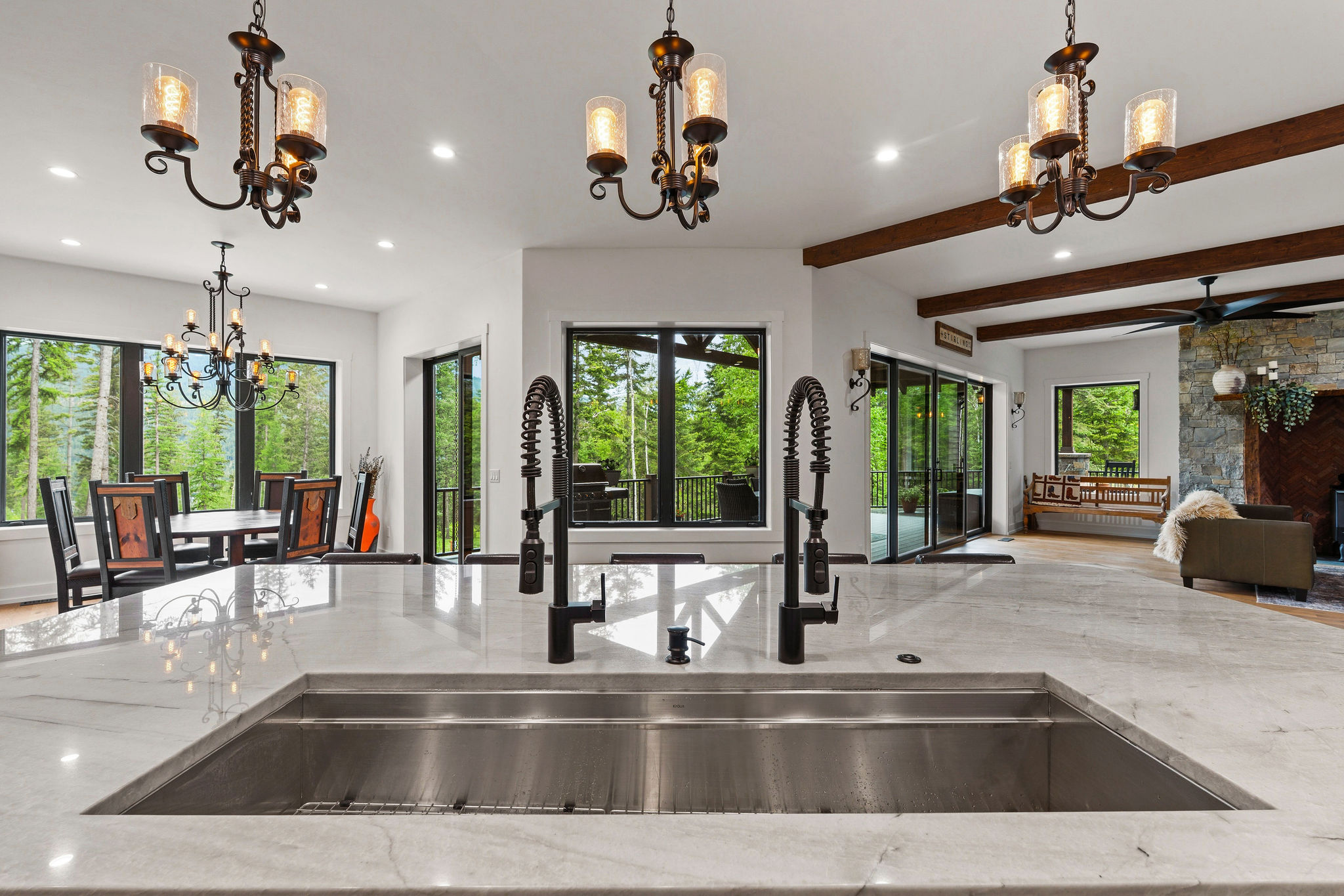 14051 Big Rock Way Property Photo 28