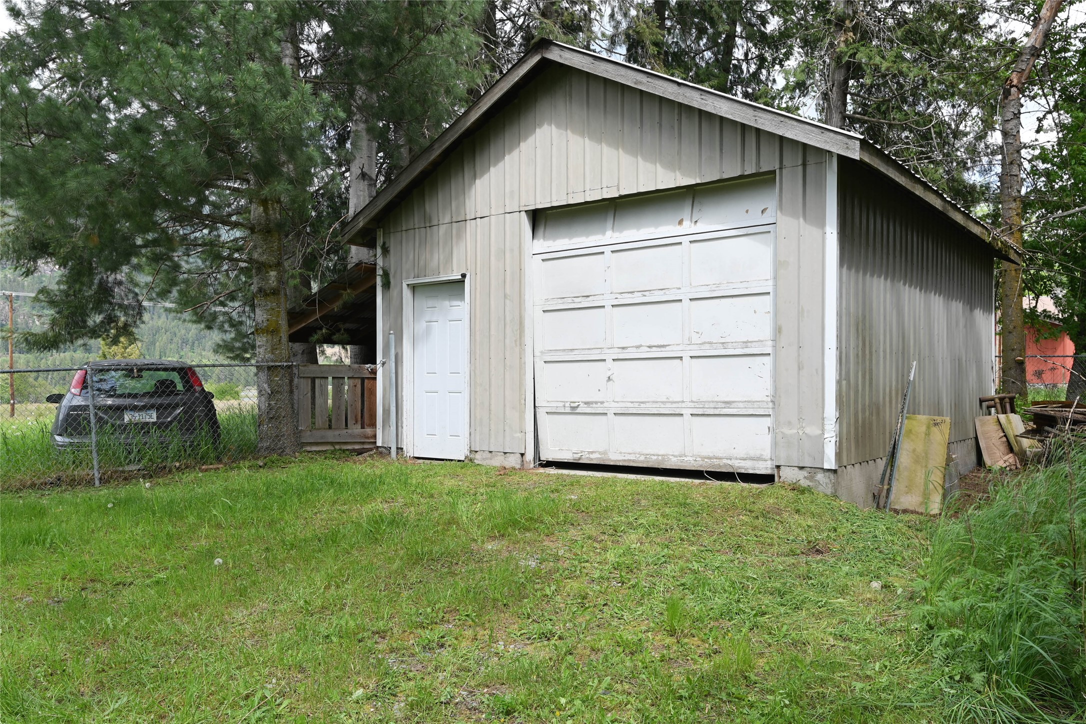 608 Noxon Avenue Property Photo 12