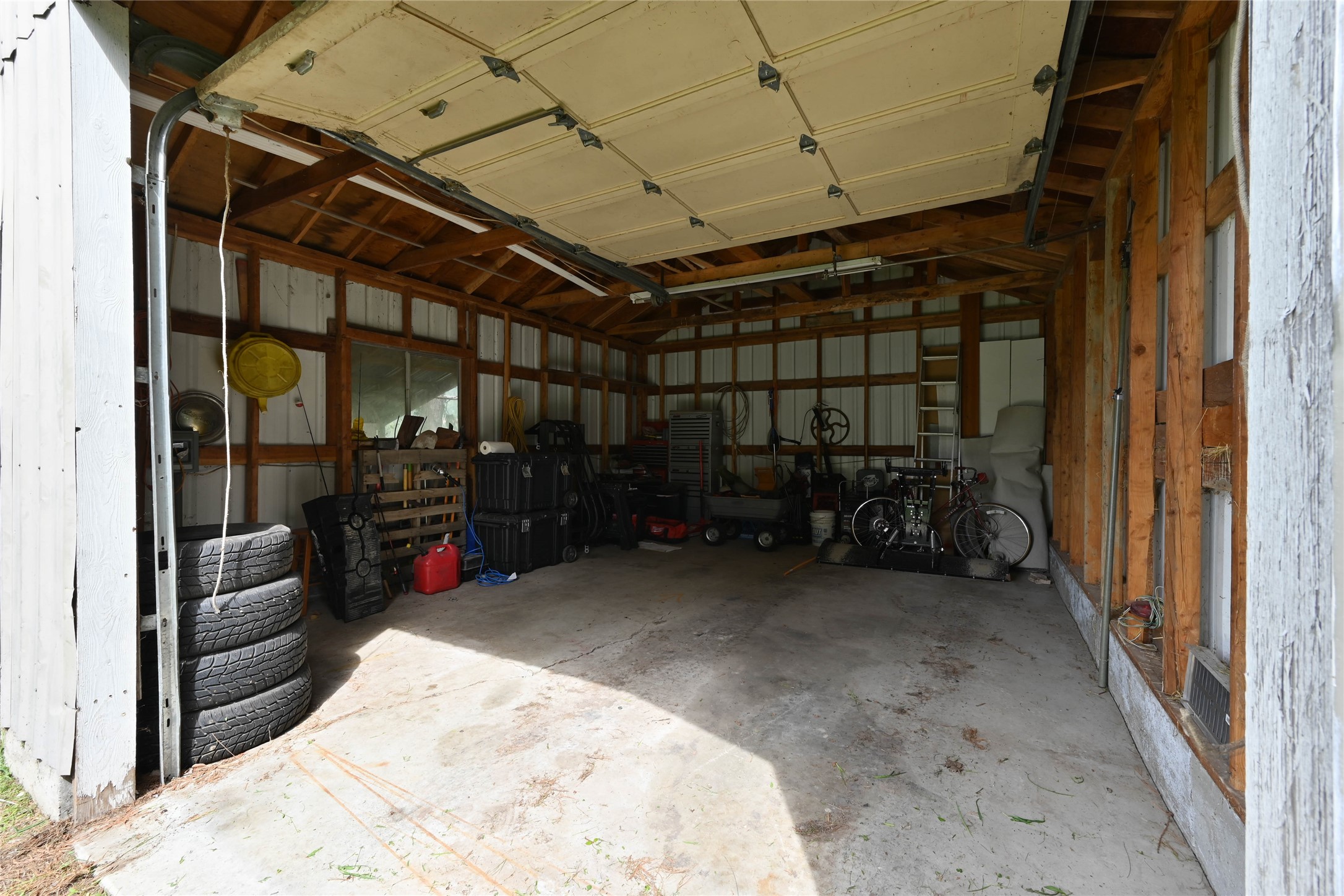 608 Noxon Avenue Property Photo 13