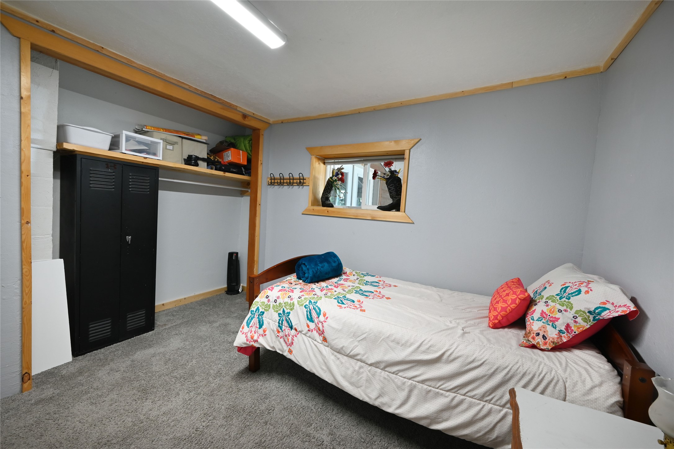 608 Noxon Avenue Property Photo 37