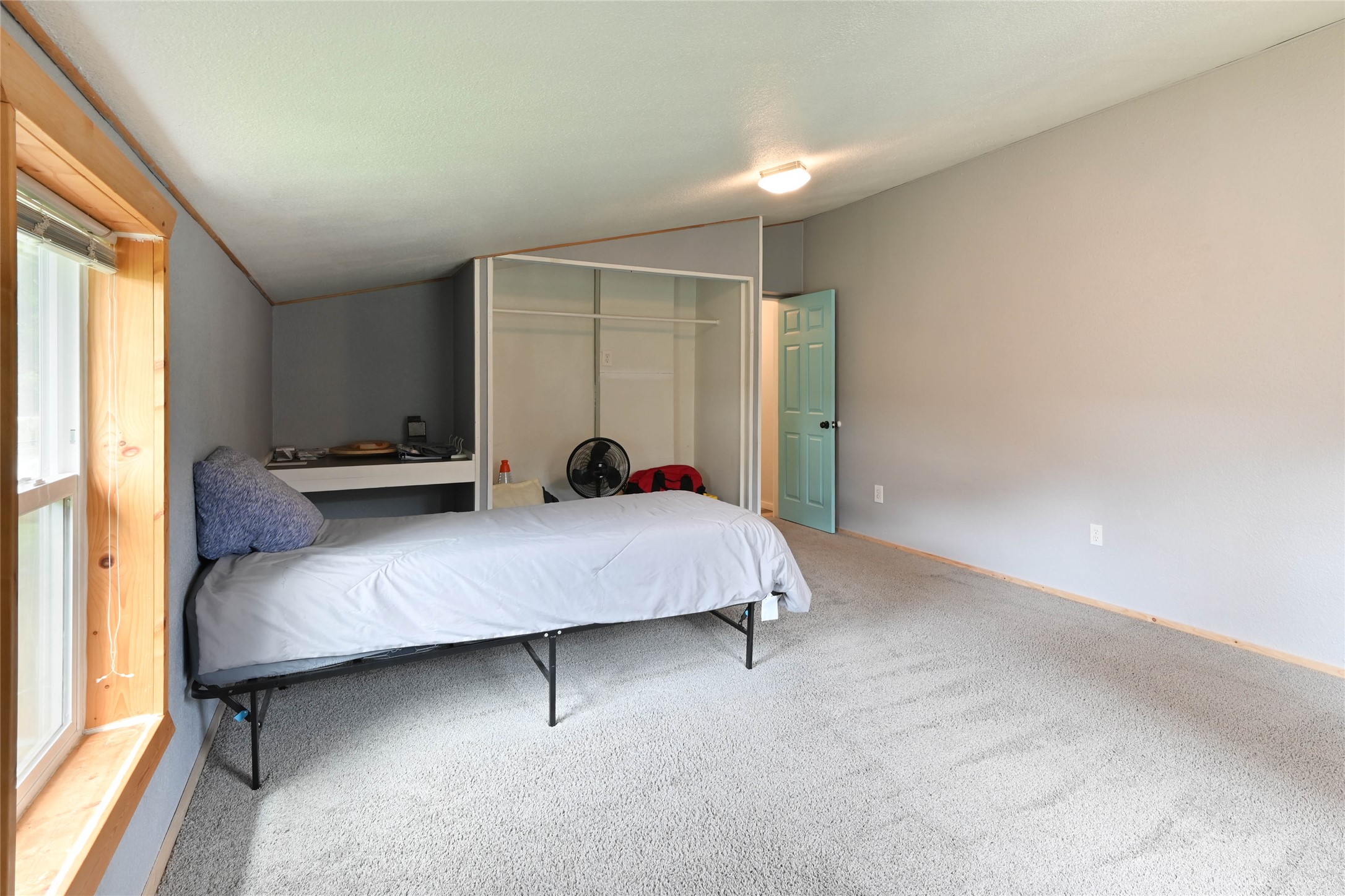 608 Noxon Avenue Property Photo 40