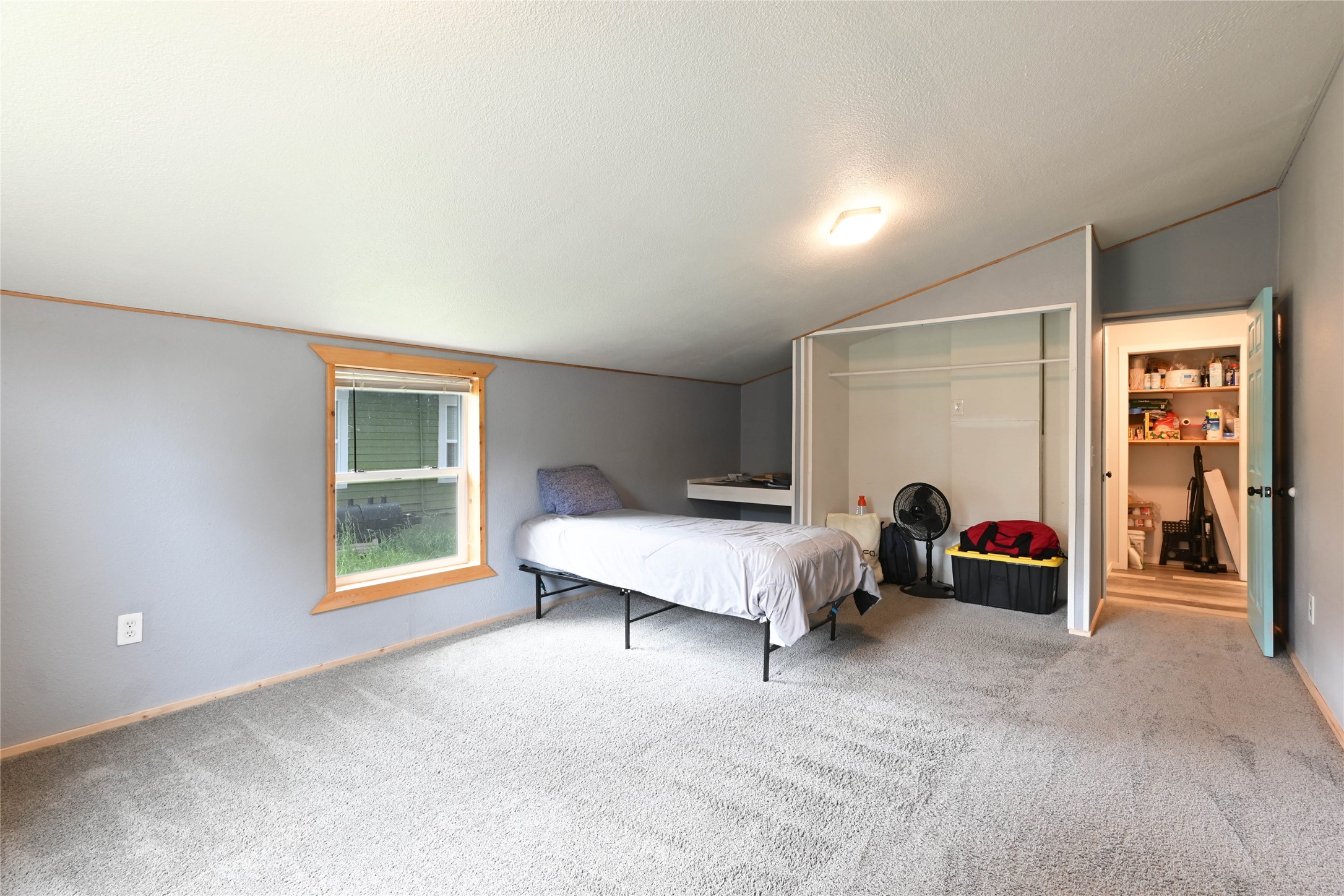 608 Noxon Avenue Property Photo 41