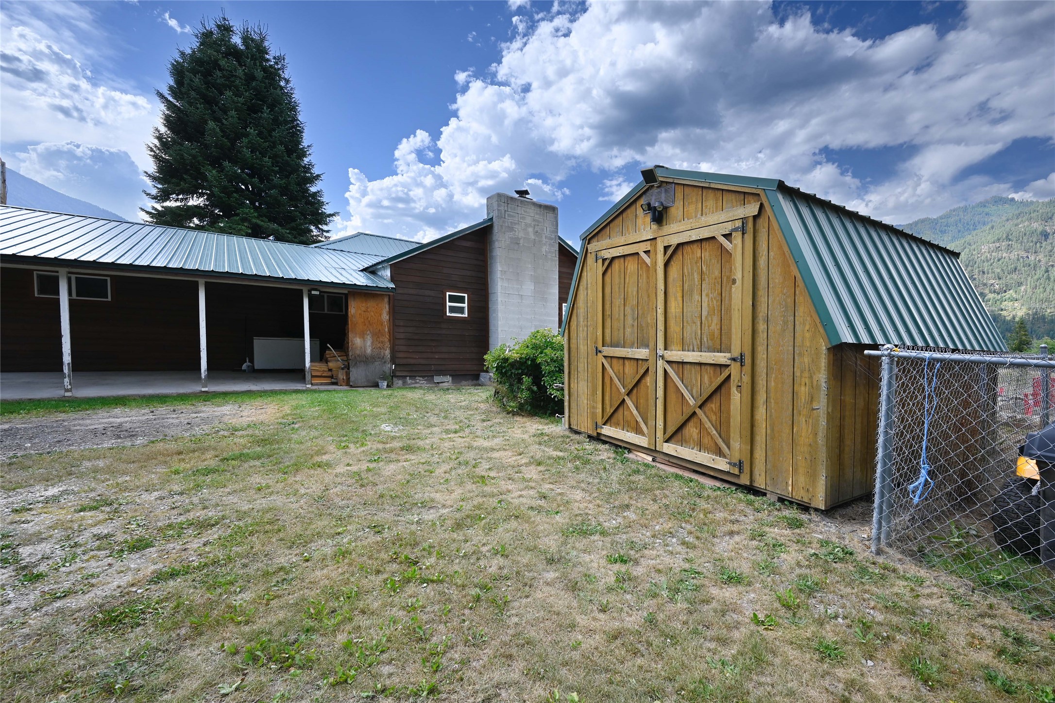 608 Noxon Avenue Property Photo 64