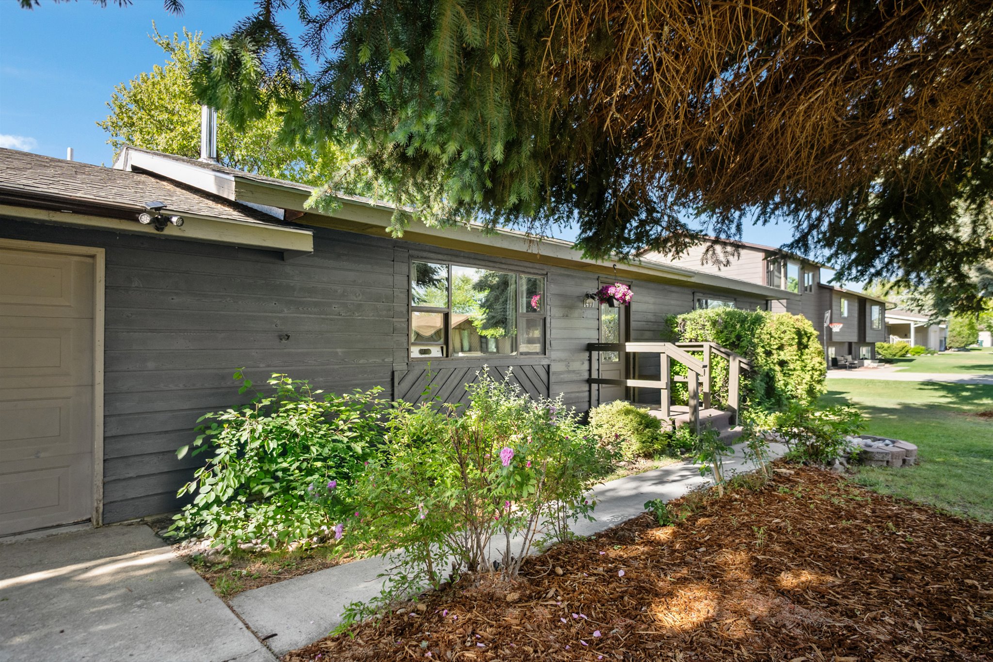 1497 Otter Road Property Photo 1