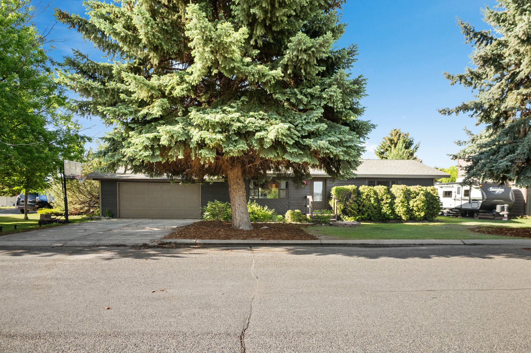 1497 Otter Road Property Photo 2
