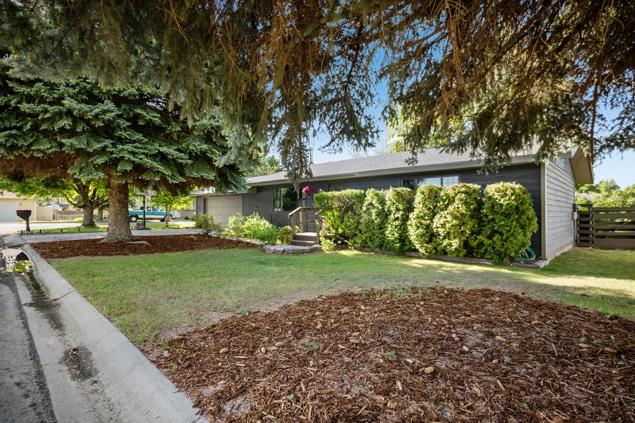 1497 Otter Road Property Photo 3