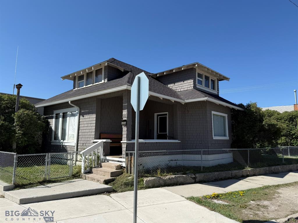 1712 George Street Property Photo 1